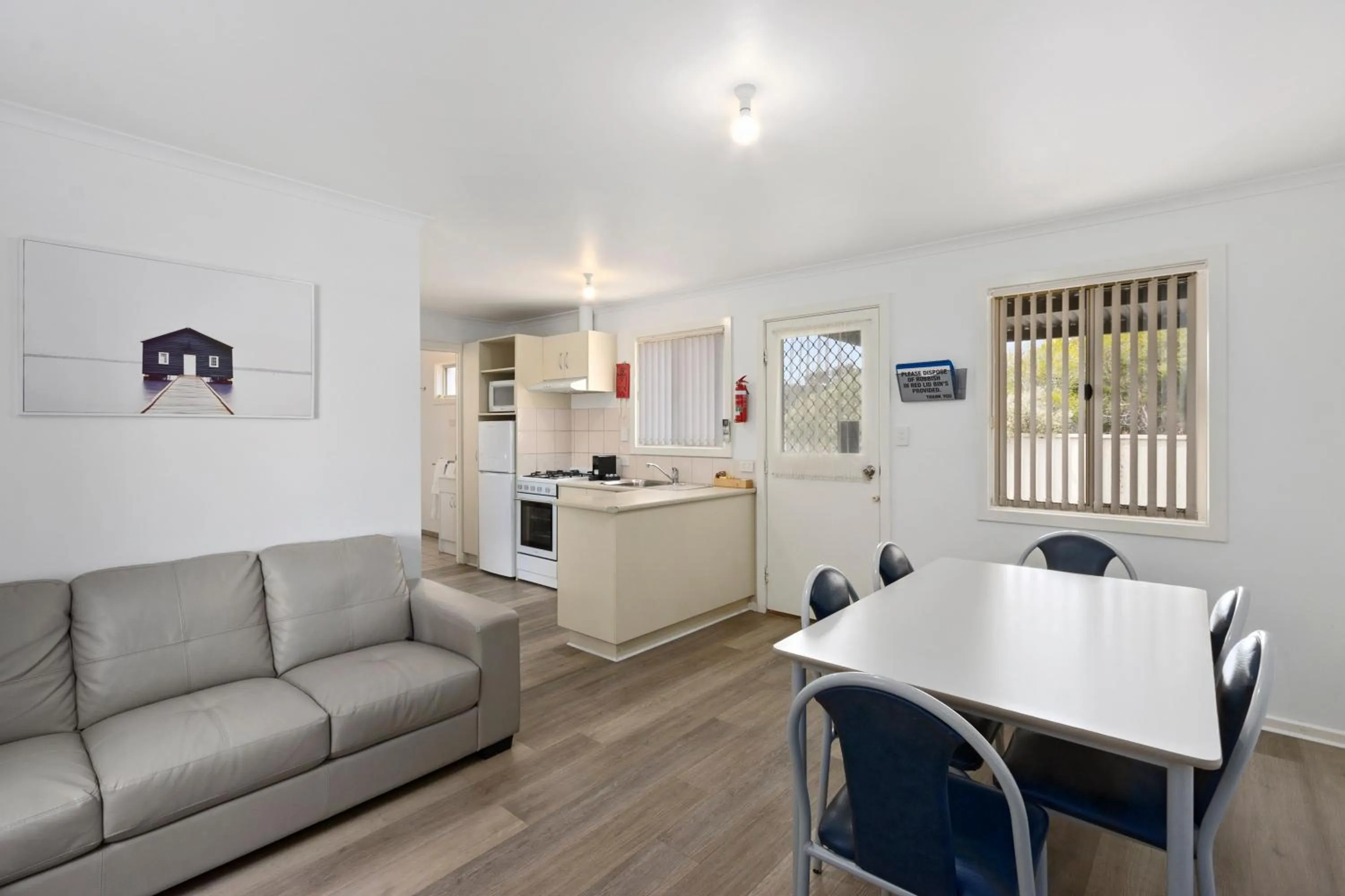 Costello Hotels - Moonta Bay Cabins