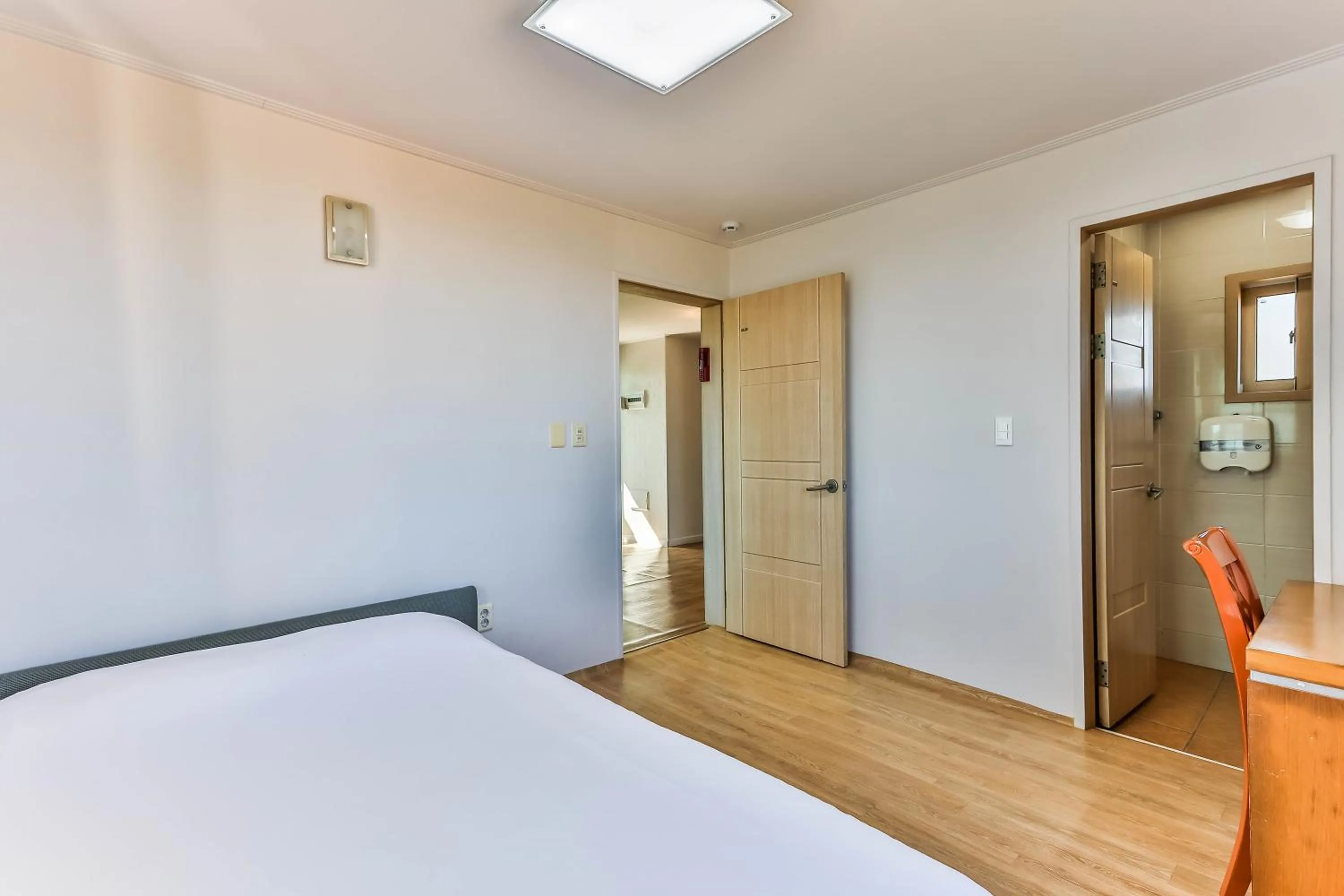 Bed in Sea Eco Beach