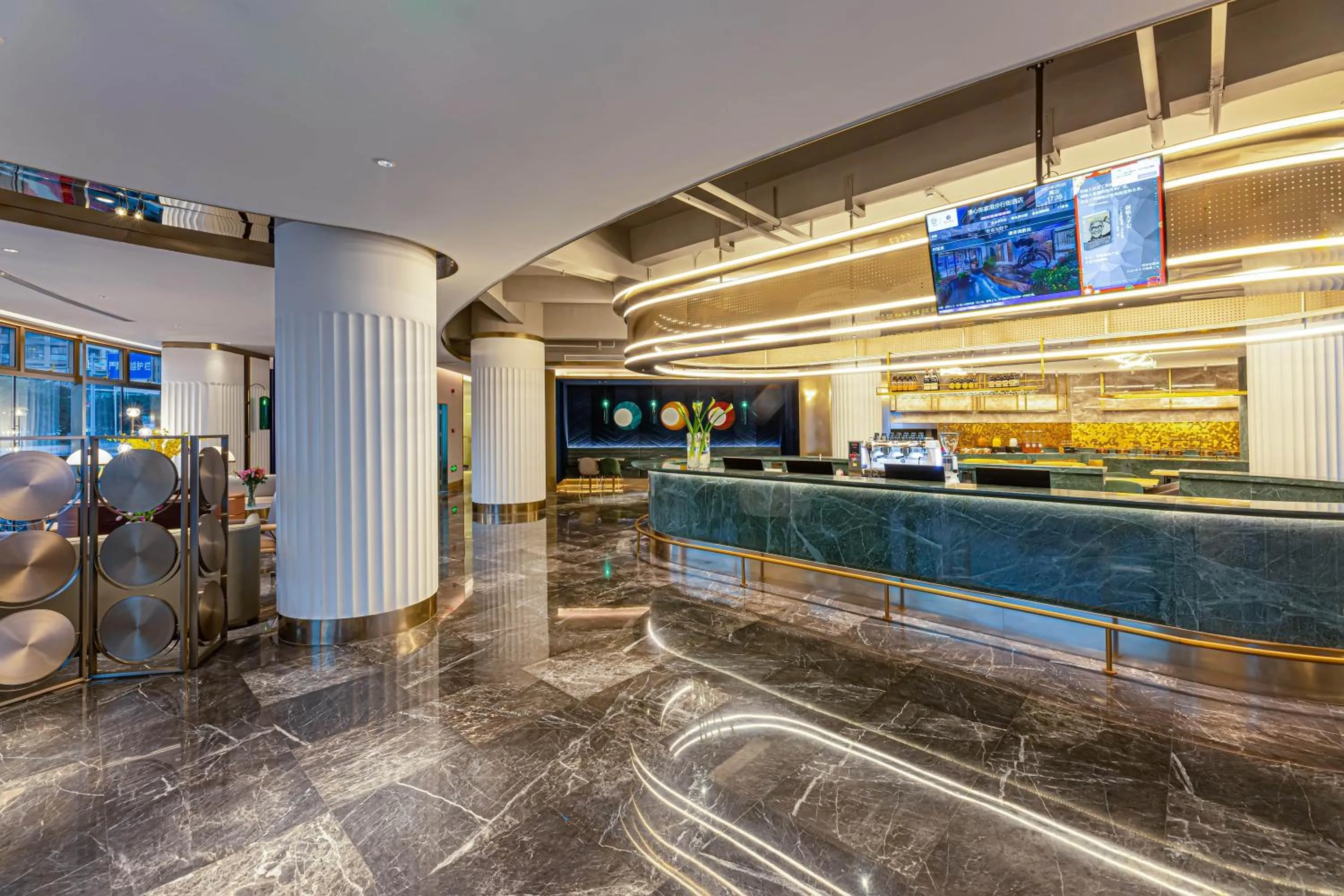Lobby or reception in Zhangjiagang Pedestrian Street Manxin Hotel