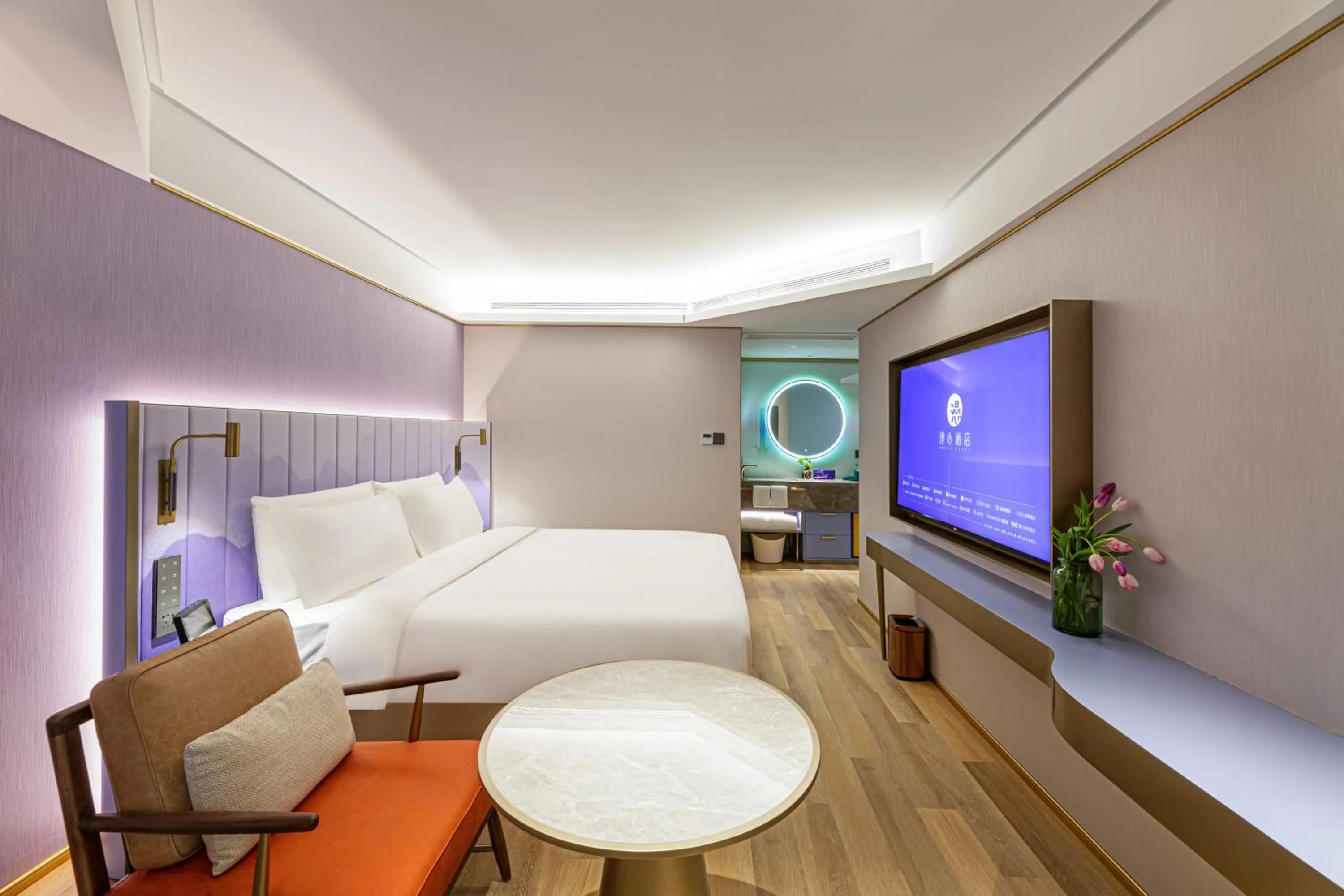 Photo of the whole room, Bed in Zhangjiagang Pedestrian Street Manxin Hotel