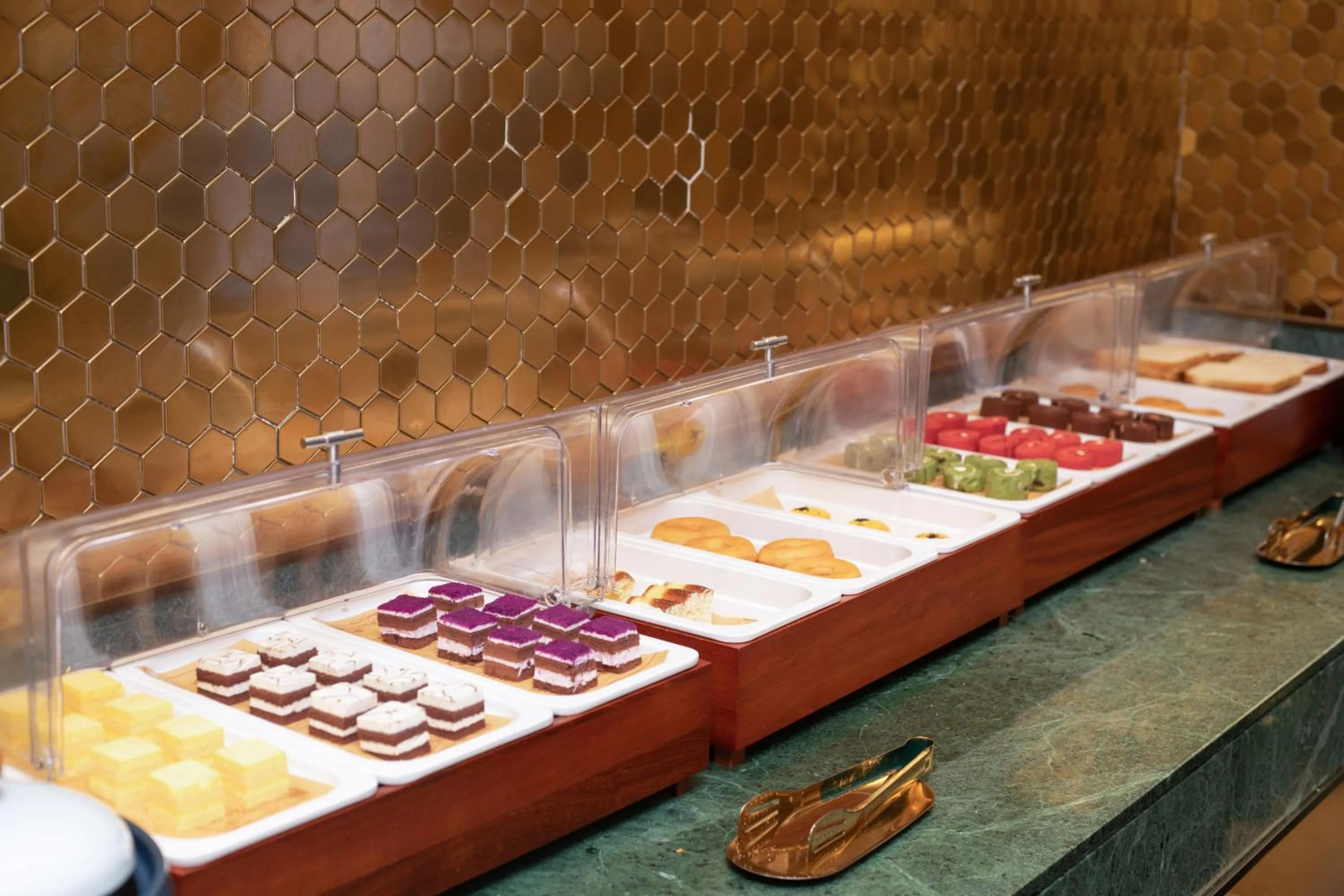 Breakfast in Zhangjiagang Pedestrian Street Manxin Hotel