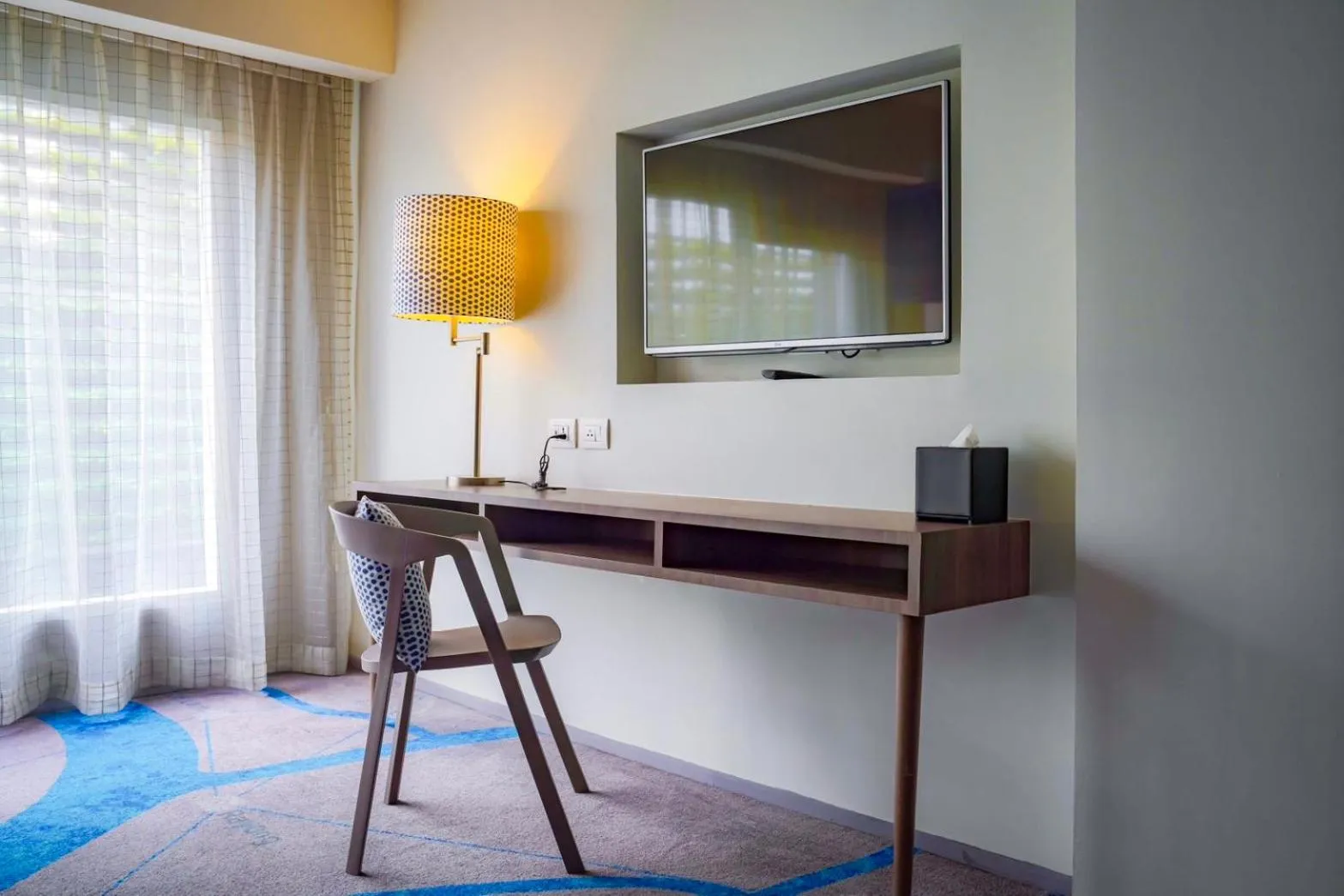 TV and multimedia in Tinidee Trendy Bangkok Khaosan