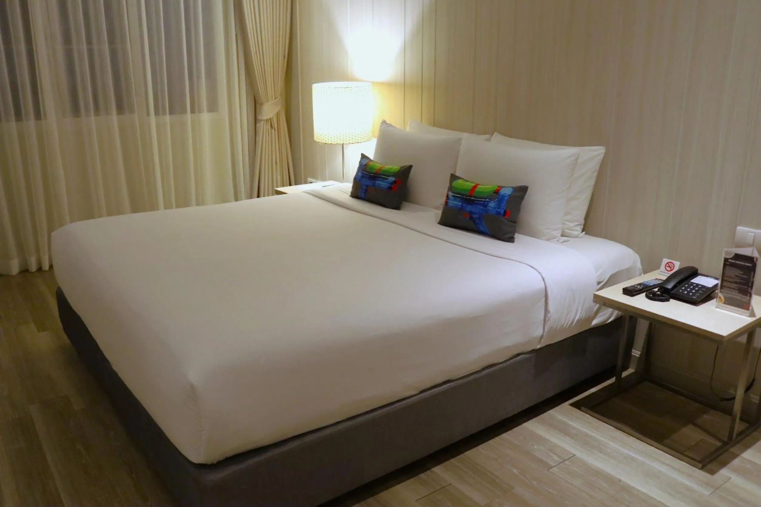 Bed in Tinidee Trendy Bangkok Khaosan