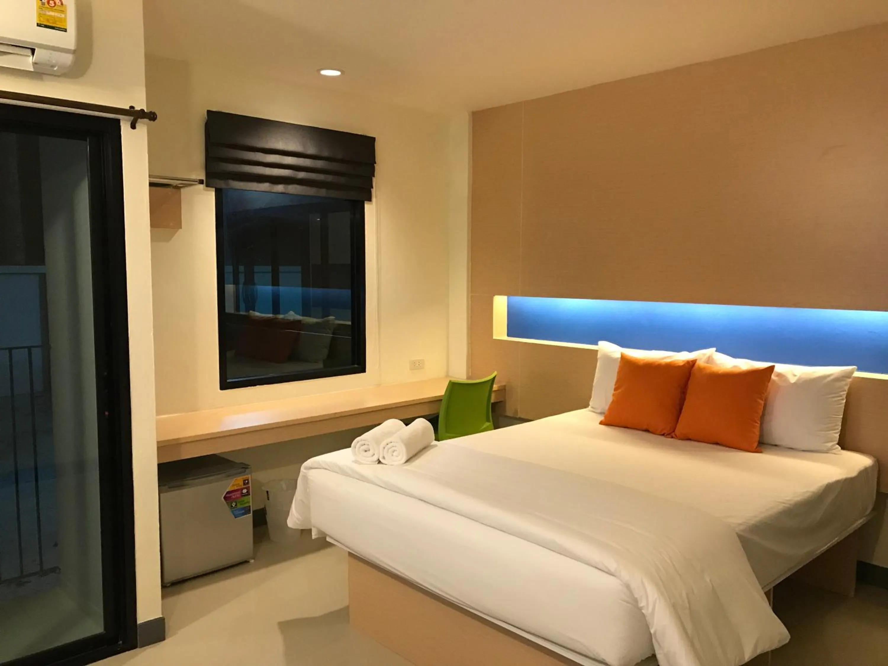 Bed in The Lephant Hotel