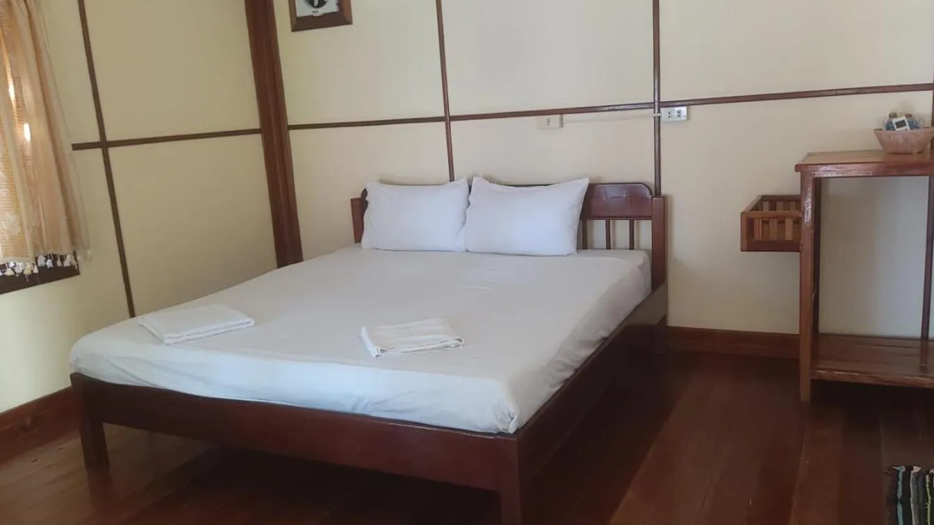 Bed in Bungalows Le Jardin VANGVIENG