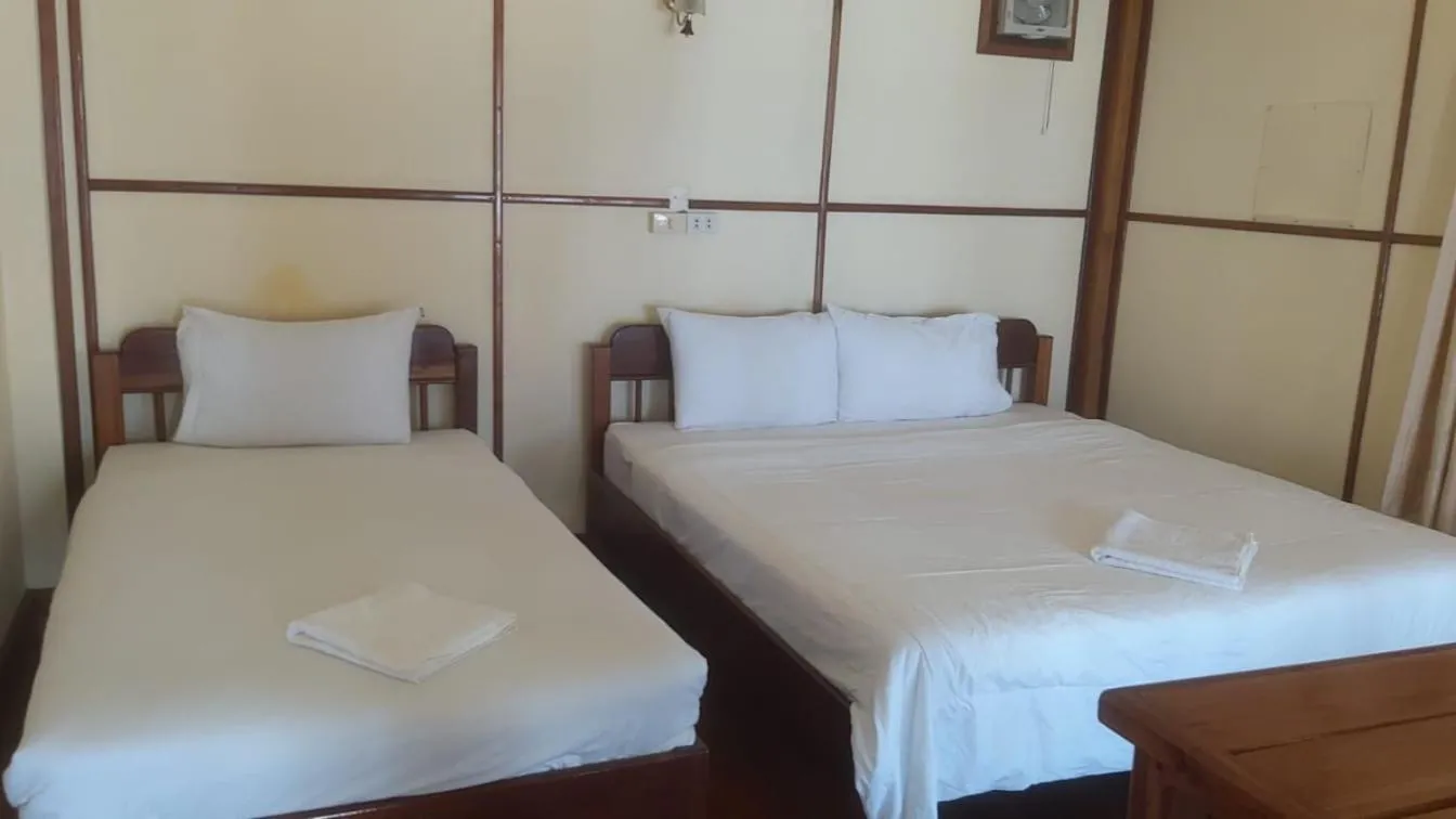 Bed in Bungalows Le Jardin VANGVIENG
