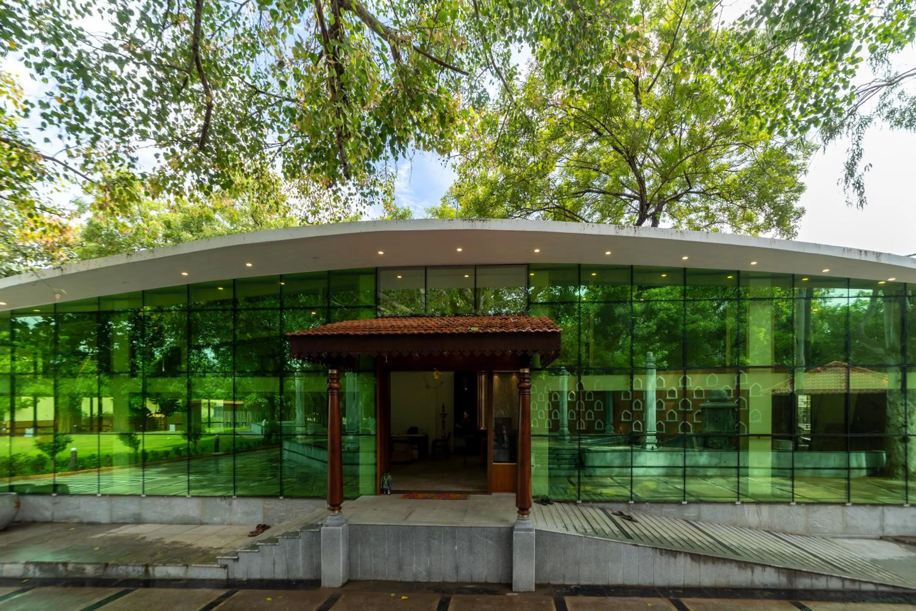 Garden view in Magizhvanam