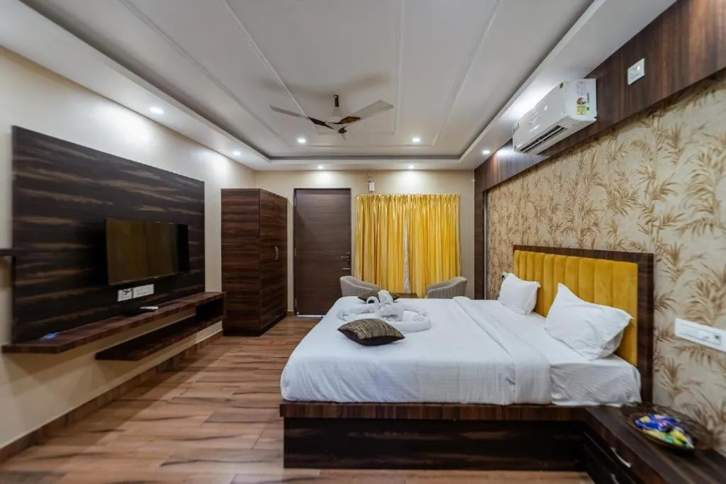 Bedroom, Bed in Magizhvanam