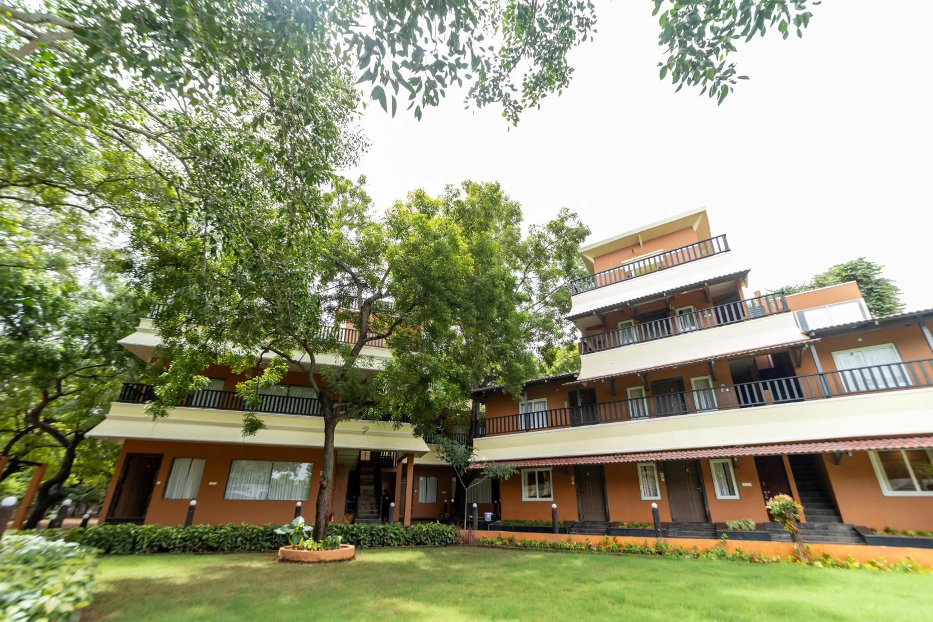 Property building in Magizhvanam