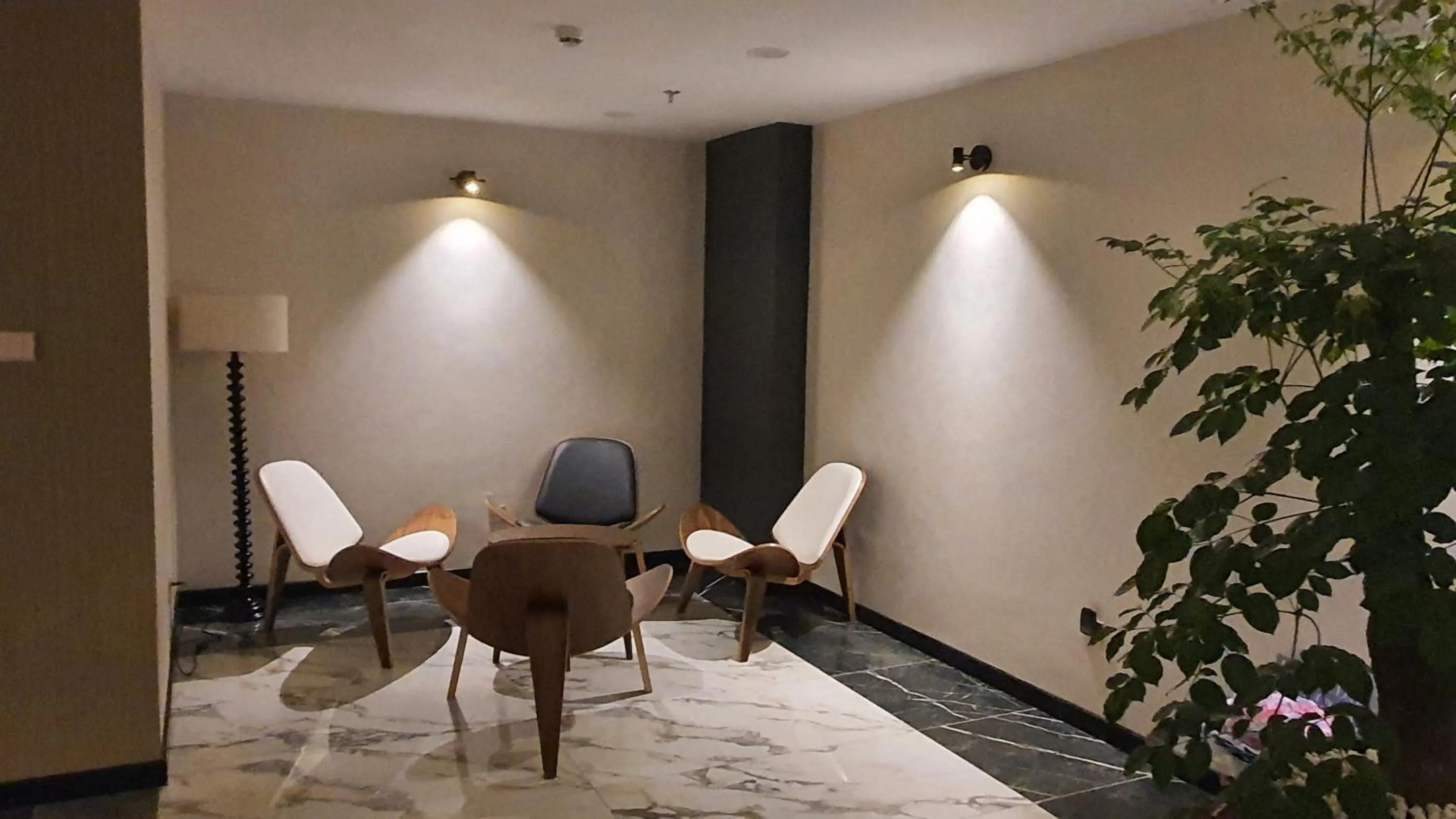 Communal lounge/ TV room in MOMIZI HANOI 2 - PHAN KE BINH