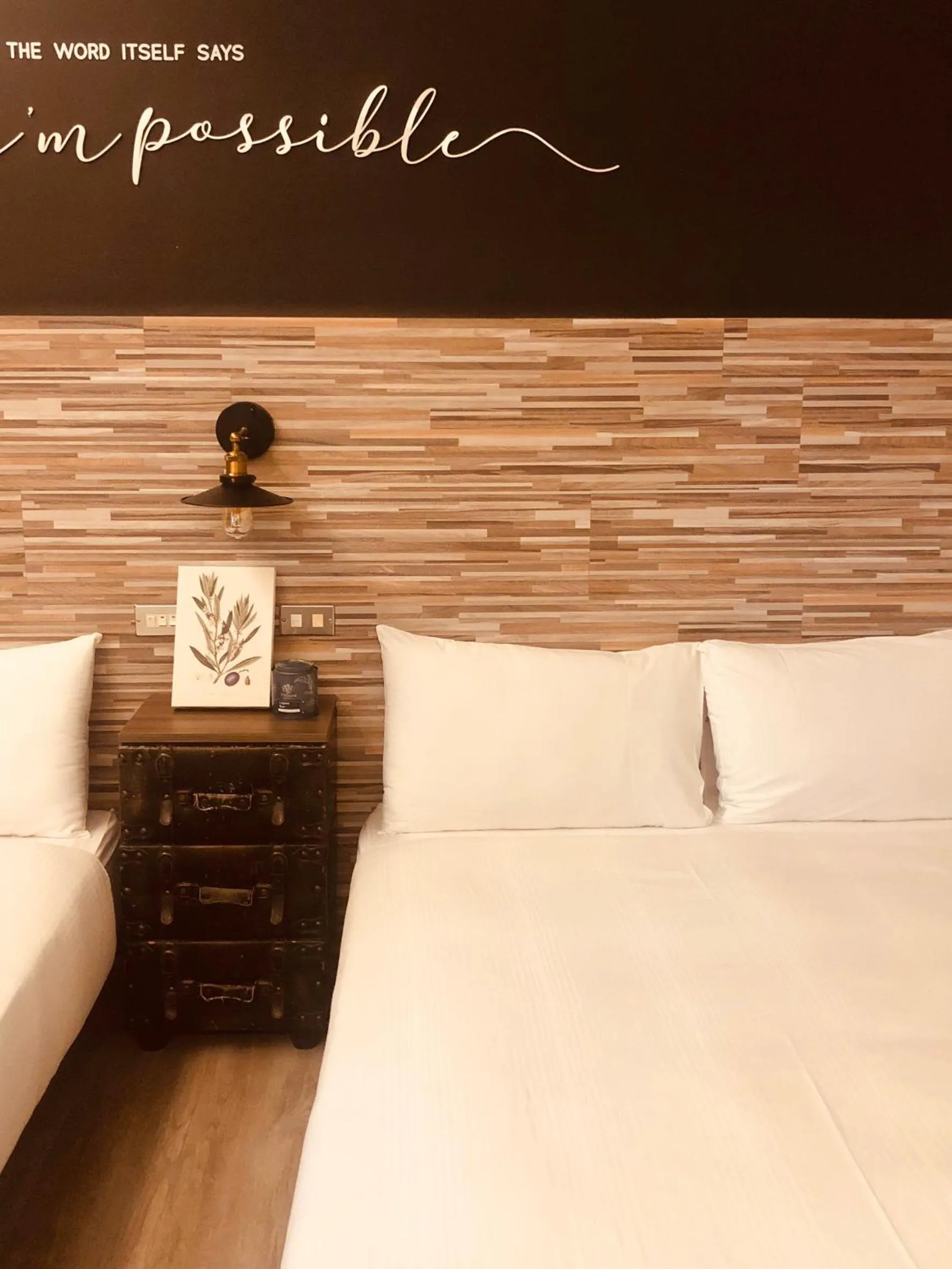 bunk bed, Bed in 仁愛小公館-市區近東大門