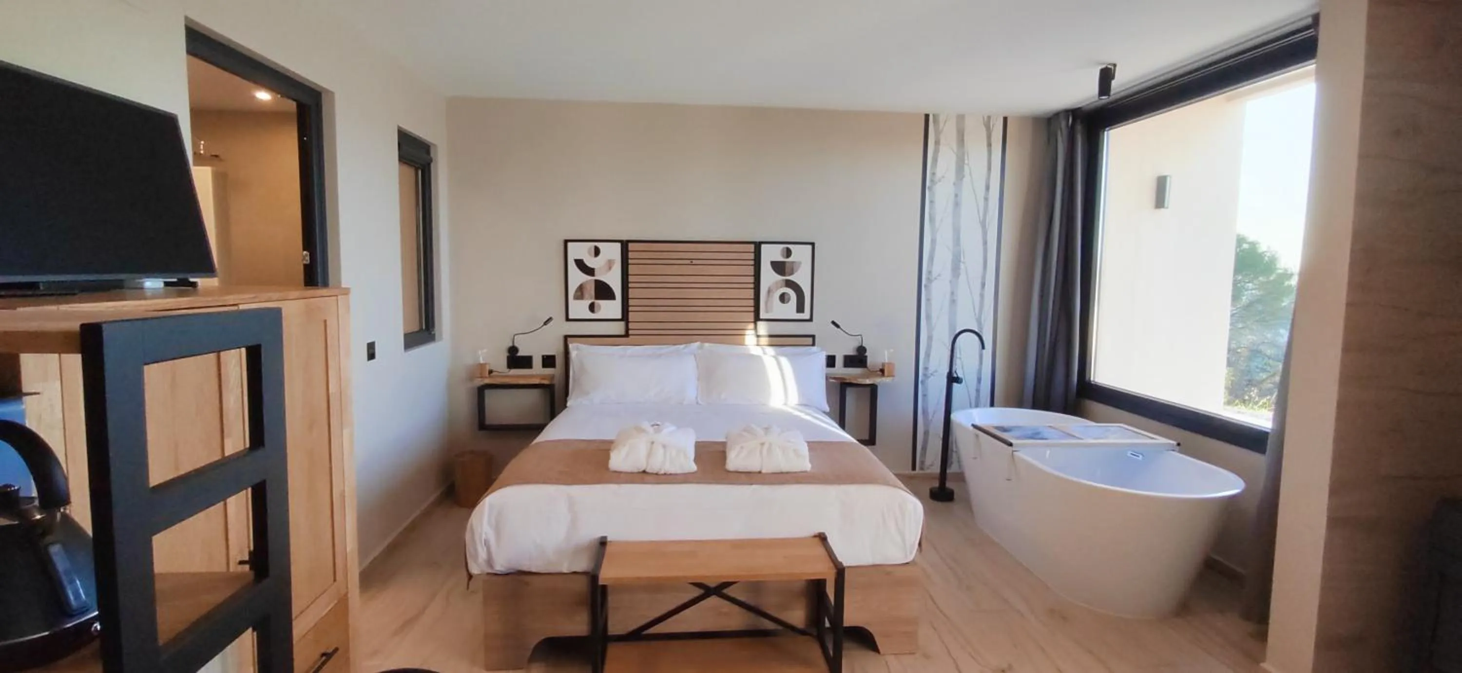 Bedroom, Bed in Las estrellas del duende