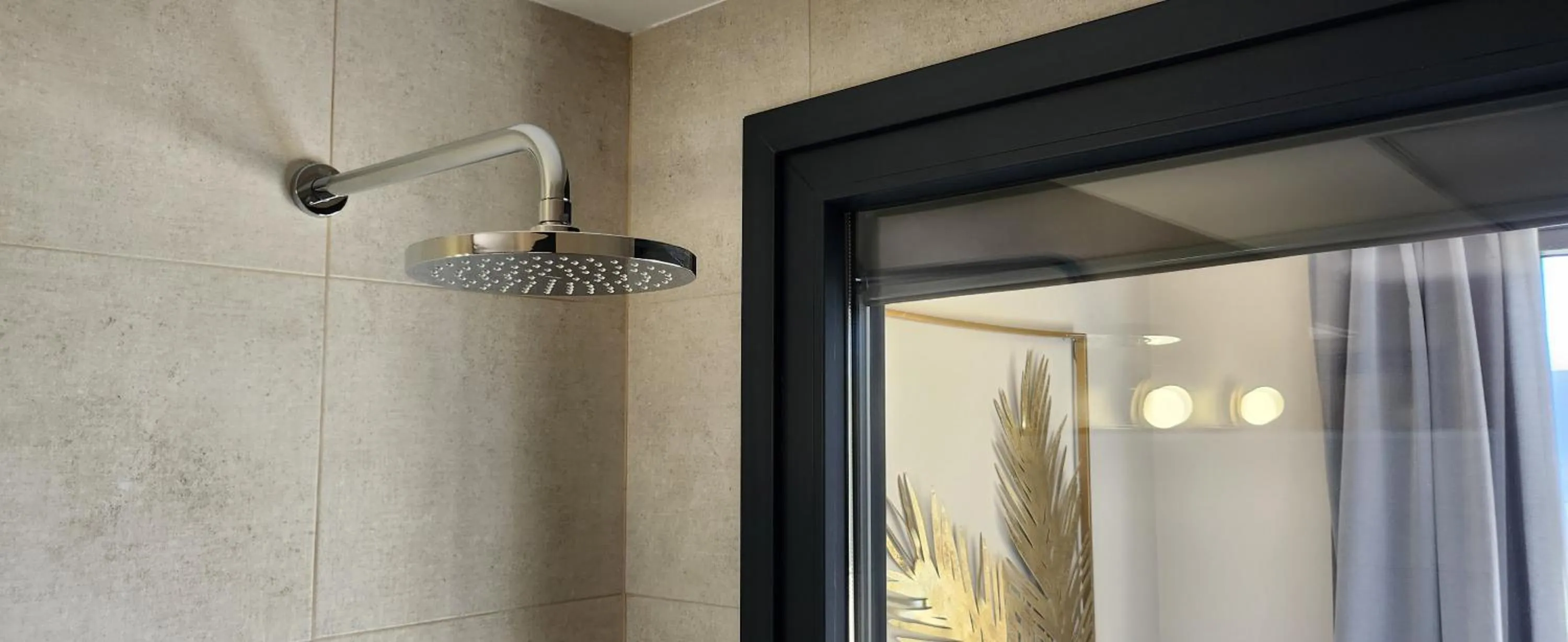 Shower in Las estrellas del duende