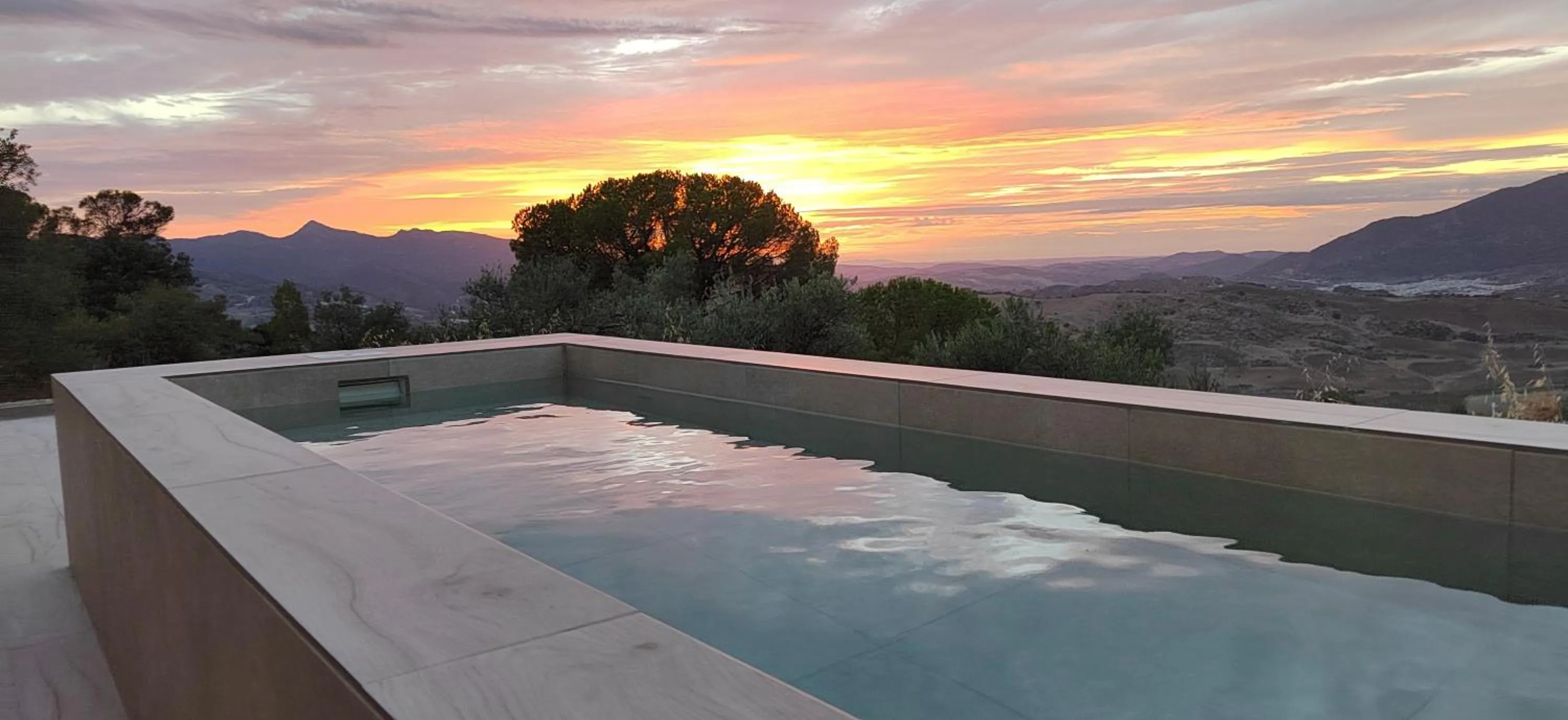 Swimming pool in Las estrellas del duende