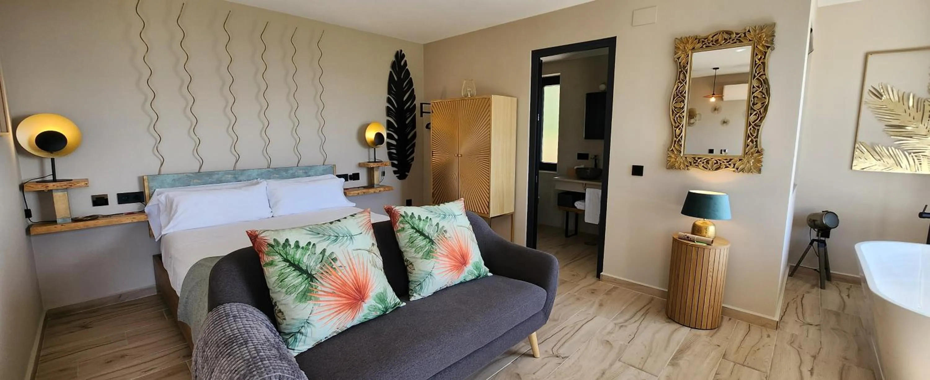 Bedroom, Bed in Las estrellas del duende