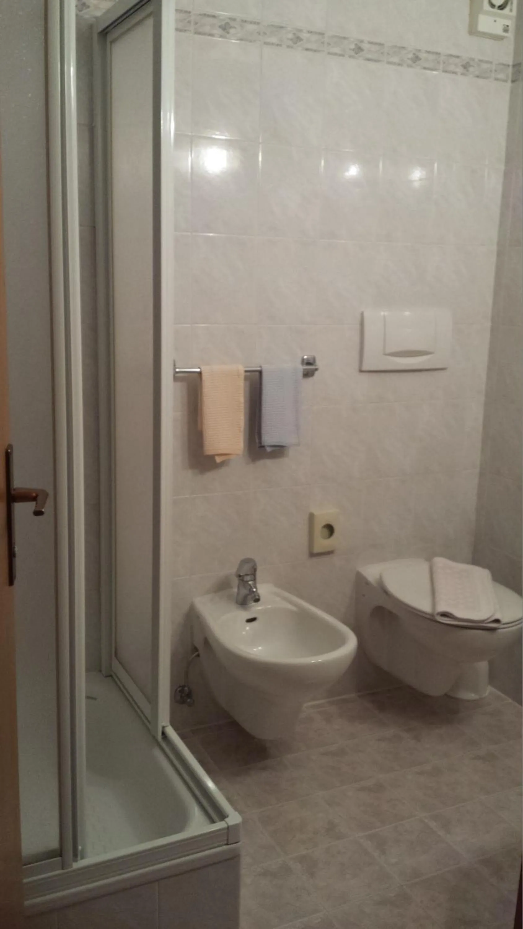 Bathroom in Hotel Rodes