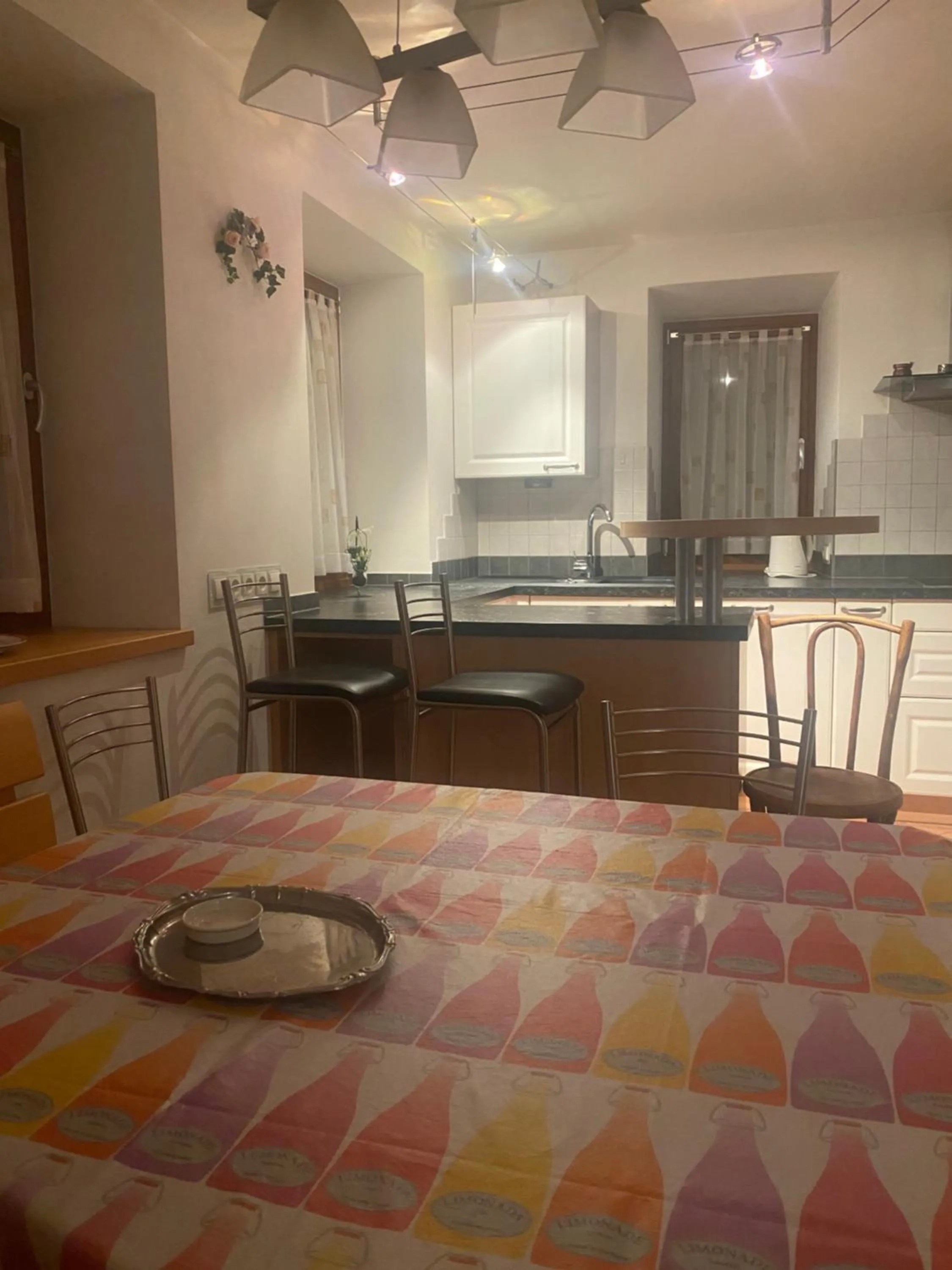 Dining area in Hotel Rodes