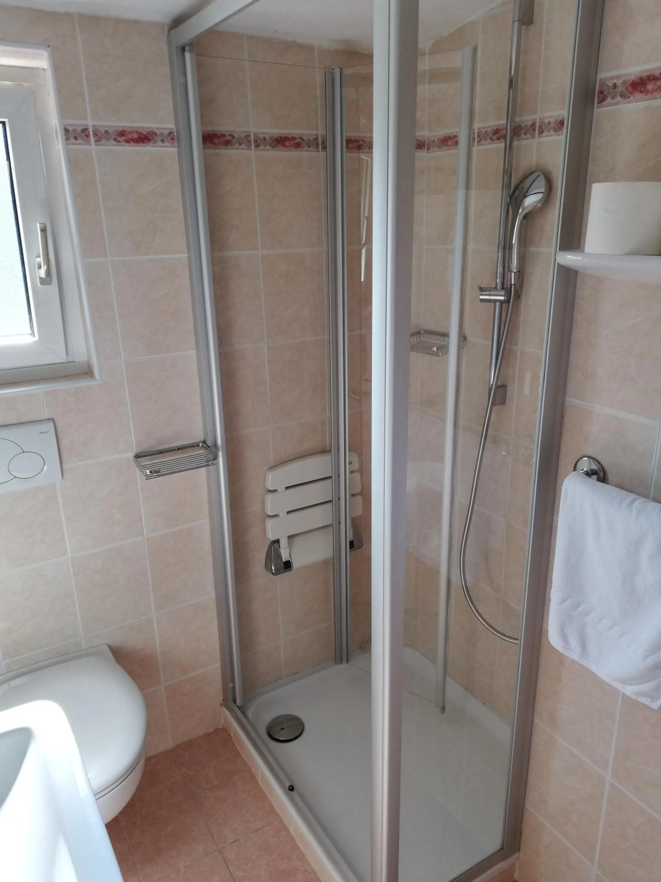 Bathroom in Hotel Rodes