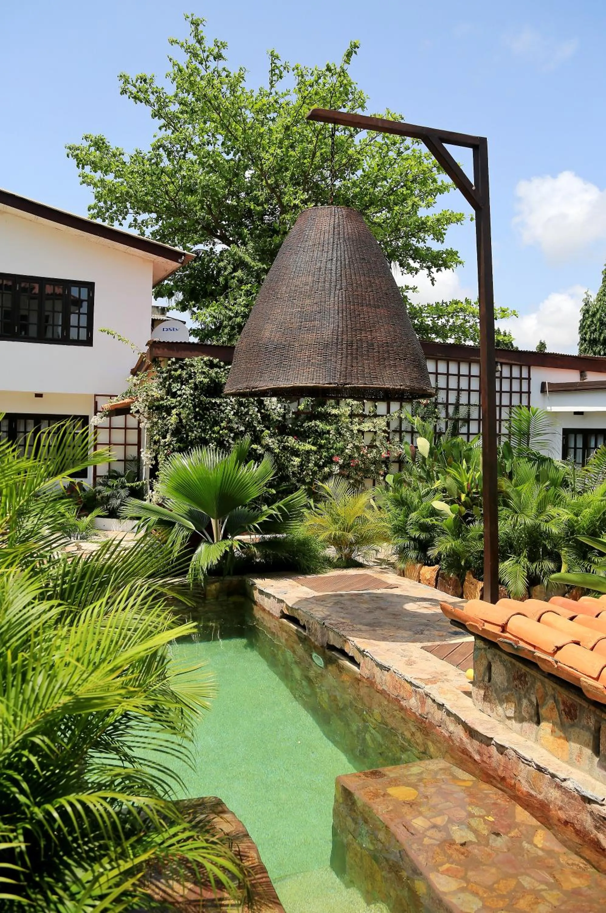 Facade/entrance in Olma Hotel & Suites