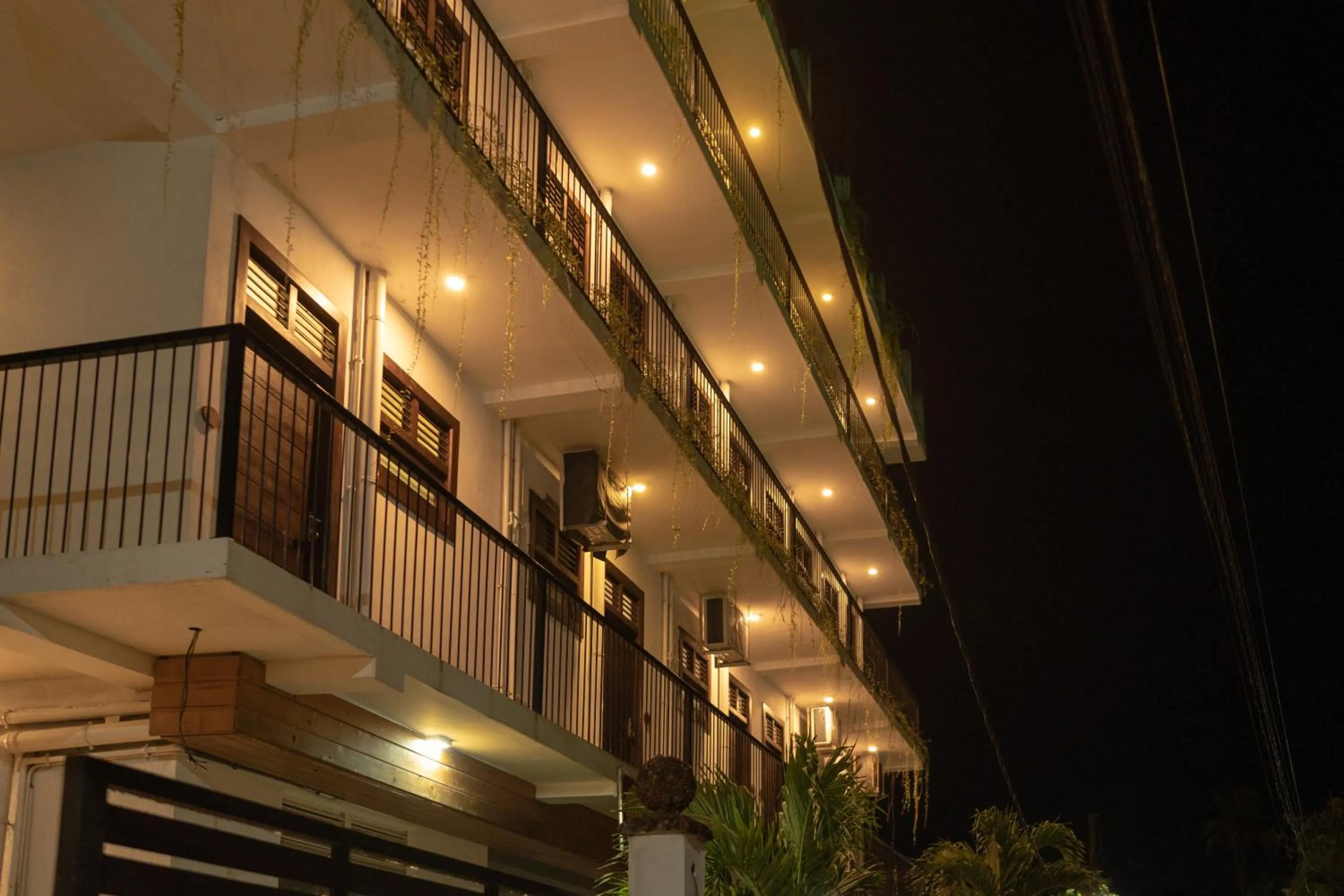 Property building in Traveller's Hotel Hikkaduwa