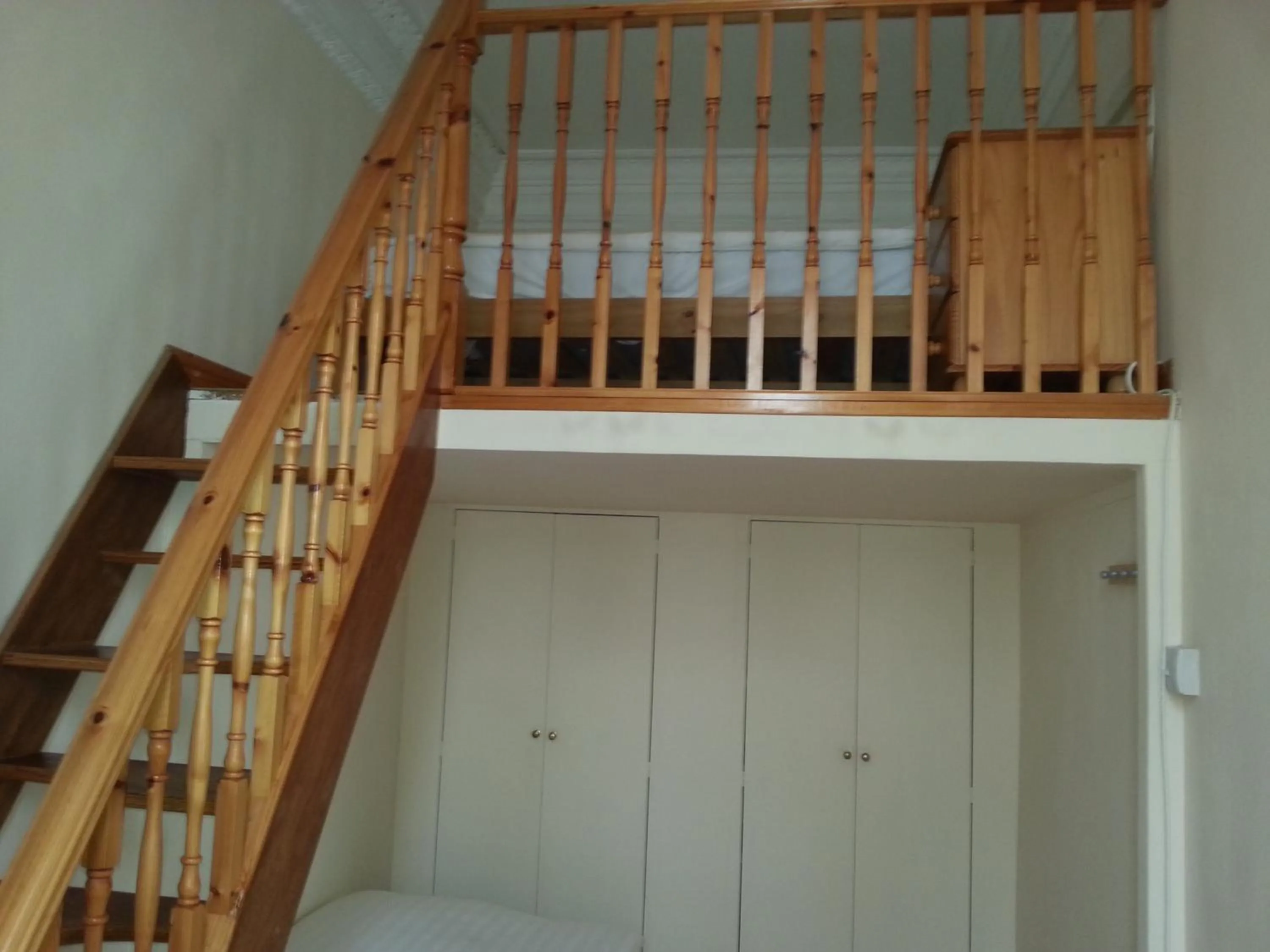 Bedroom in Kensington and Chelsea Apartment