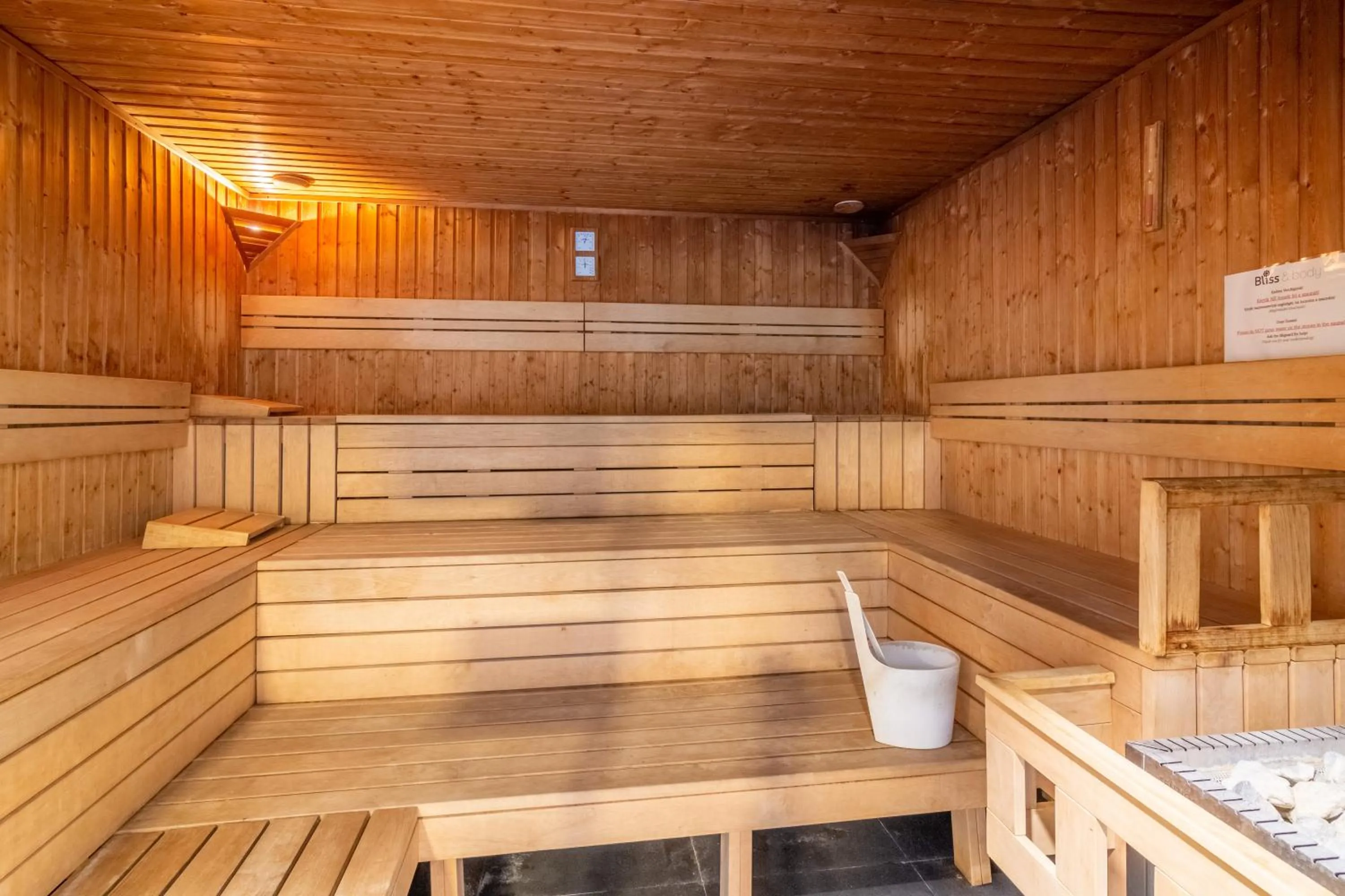 Sauna in SWU Opera