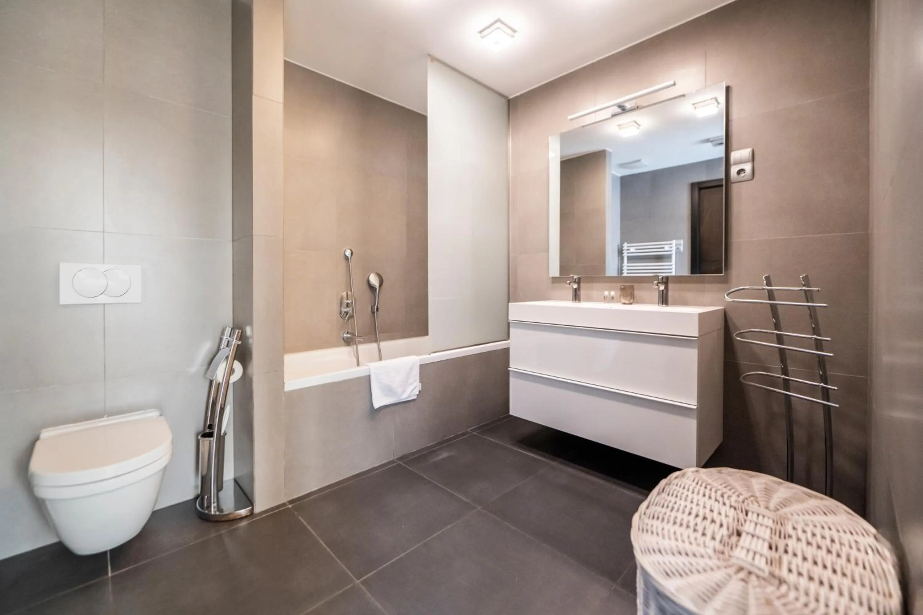 Bathroom in SWU Opera