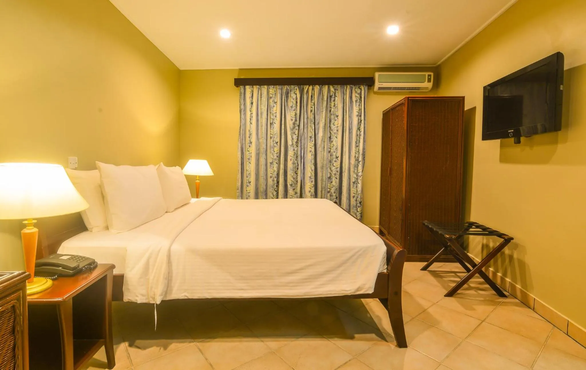 Bed in Berjaya Praslin Resort