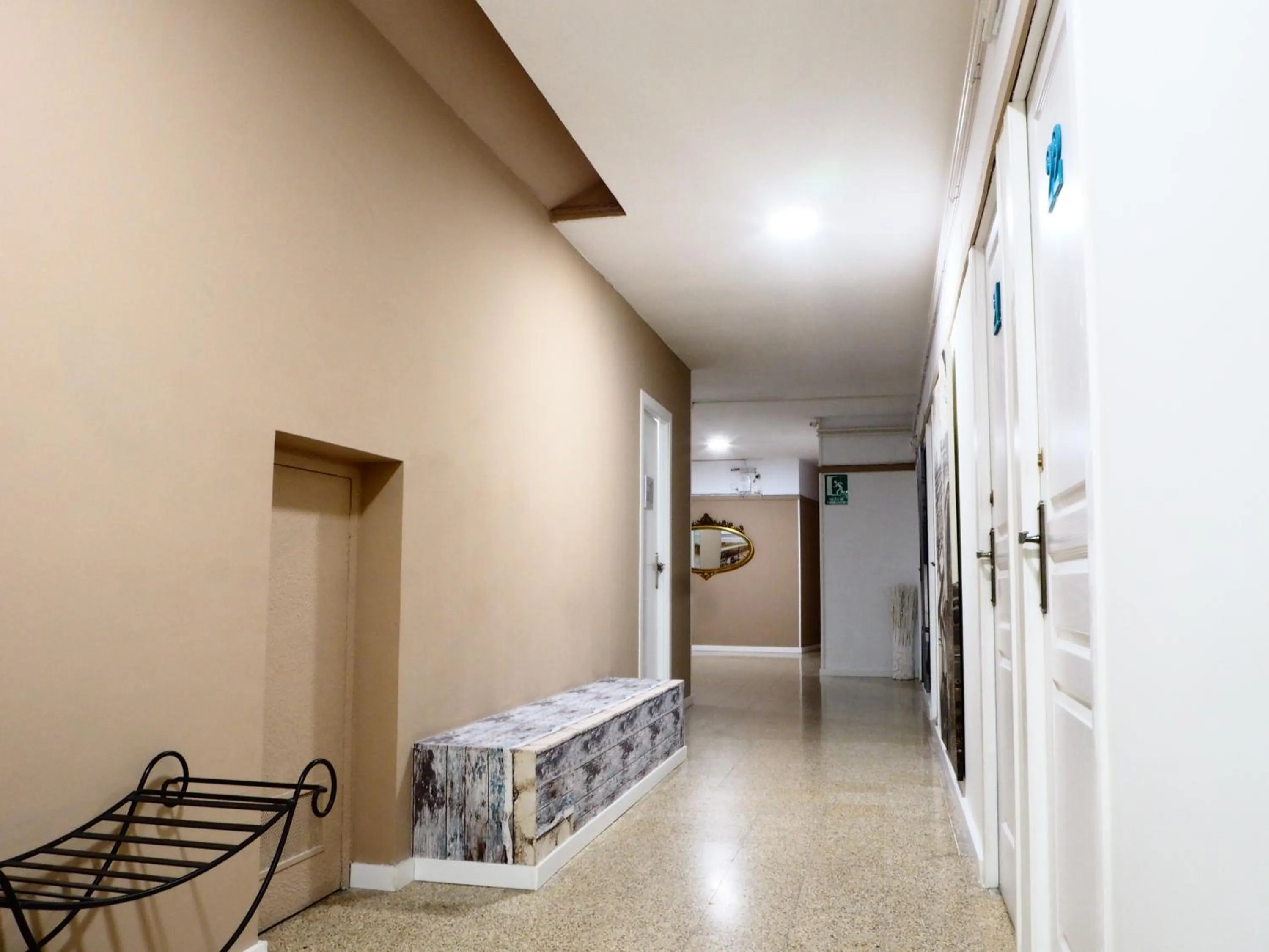 Other in VALENCIA SUITS YOU Centro Histórico, Establecimiento Automatizado-Fast Auto Check in&Out, Solo para Adultos-Adults only