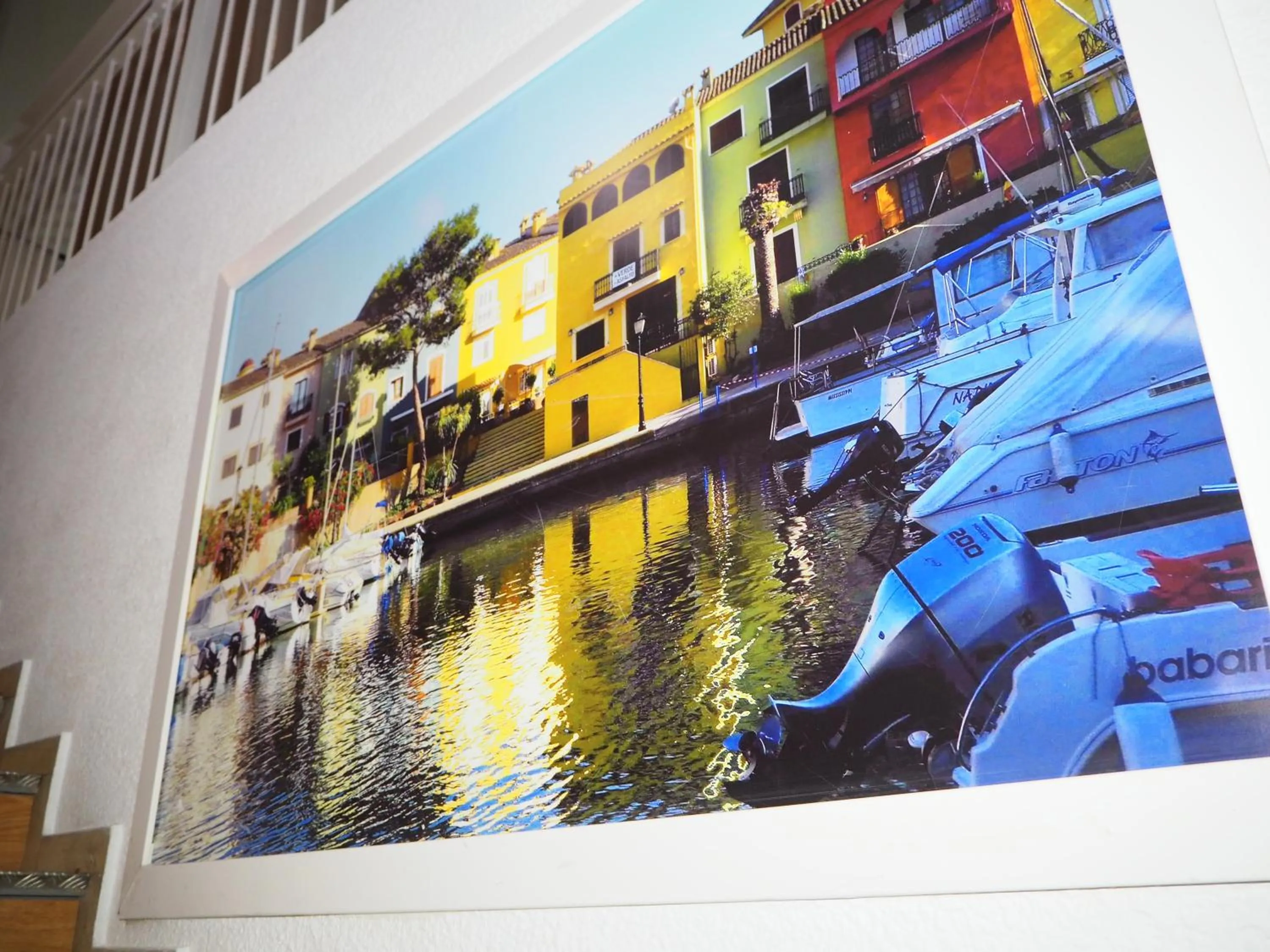 Entertainment in VALENCIA SUITS YOU Centro Histórico, Establecimiento Automatizado-Fast Auto Check in&Out, Solo para Adultos-Adults only