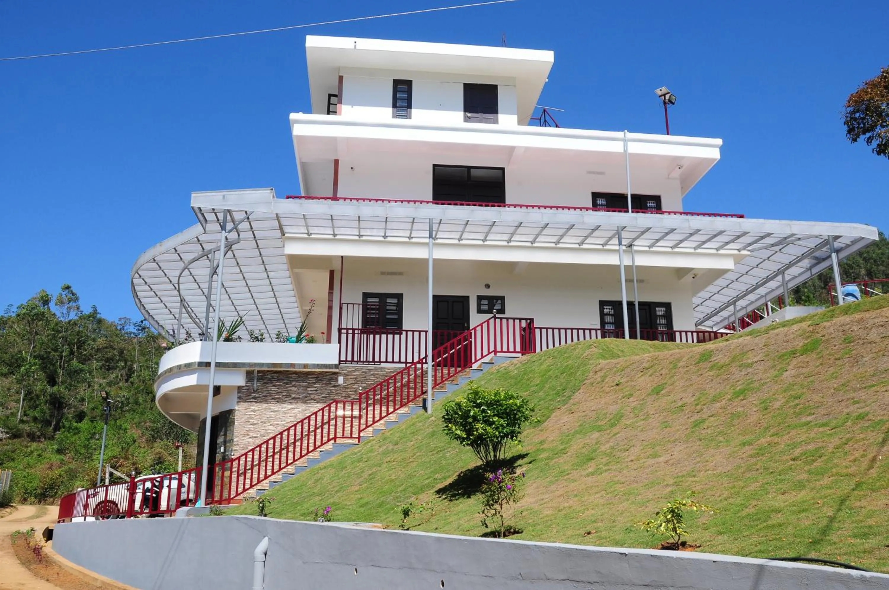 Property building in Cleveland Resorts Kanthalloor