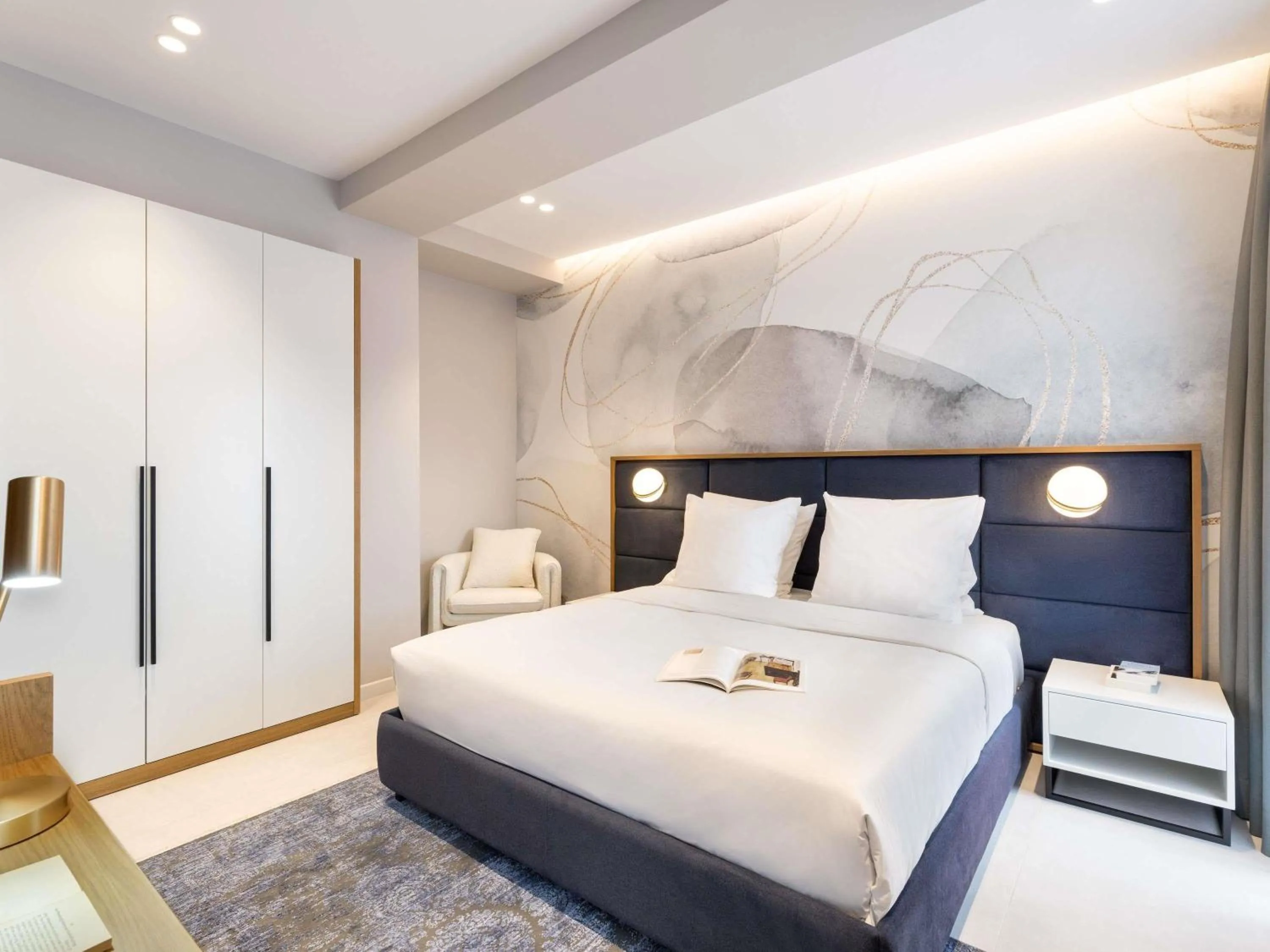 Bedroom, Bed in Mercure Tirana