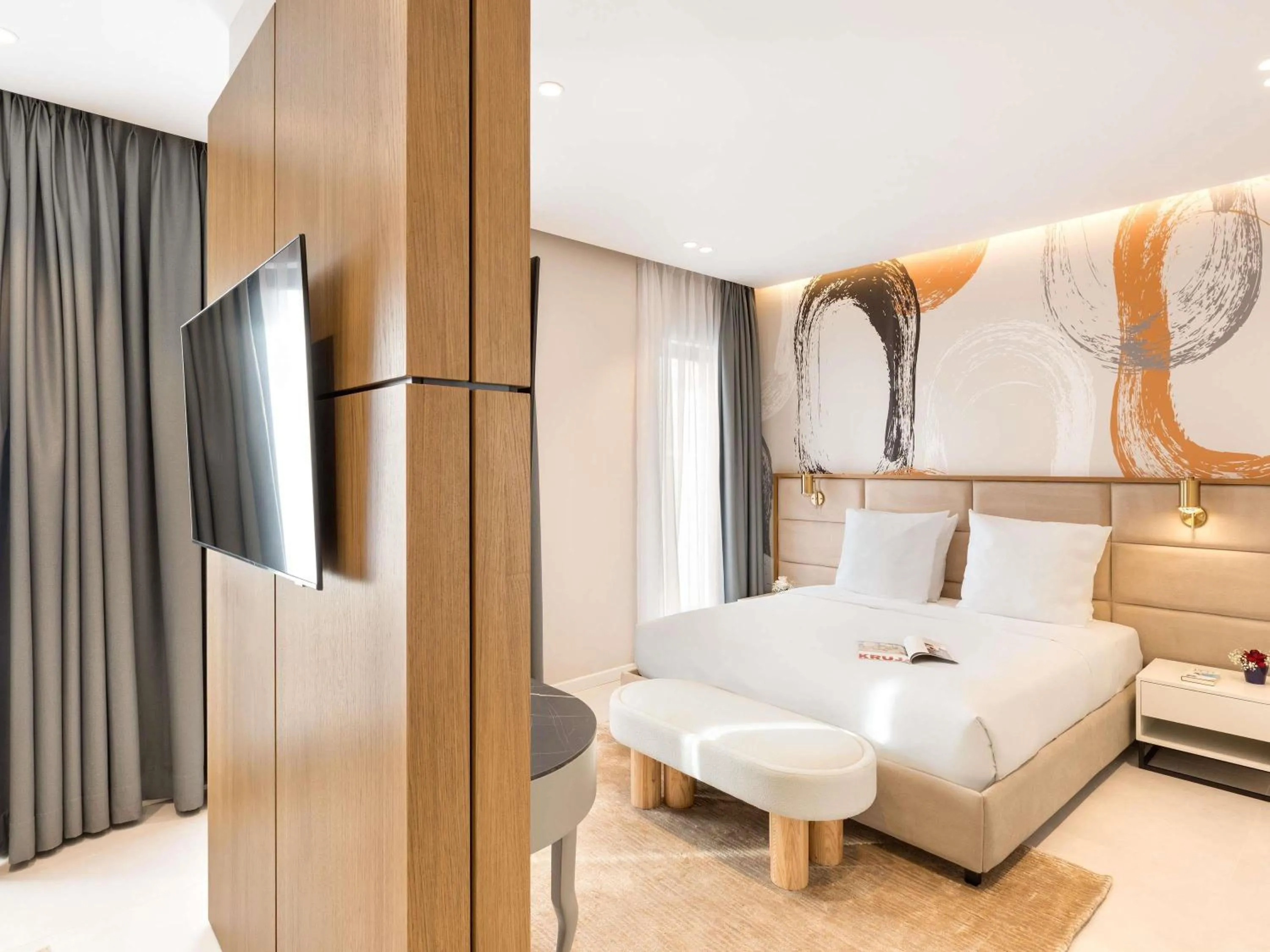 Bedroom, Bed in Mercure Tirana