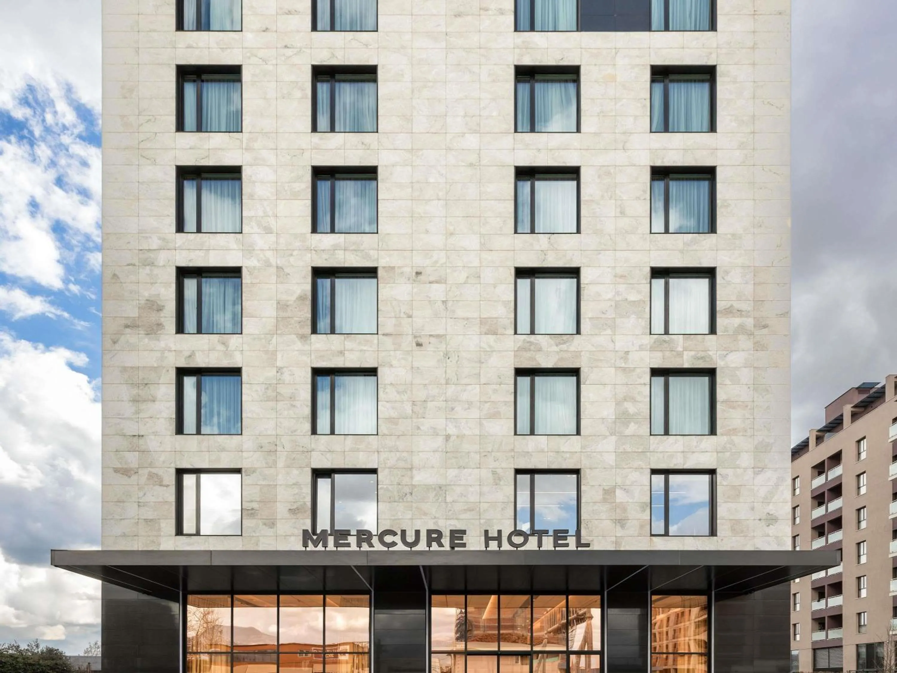 Property building in Mercure Tirana