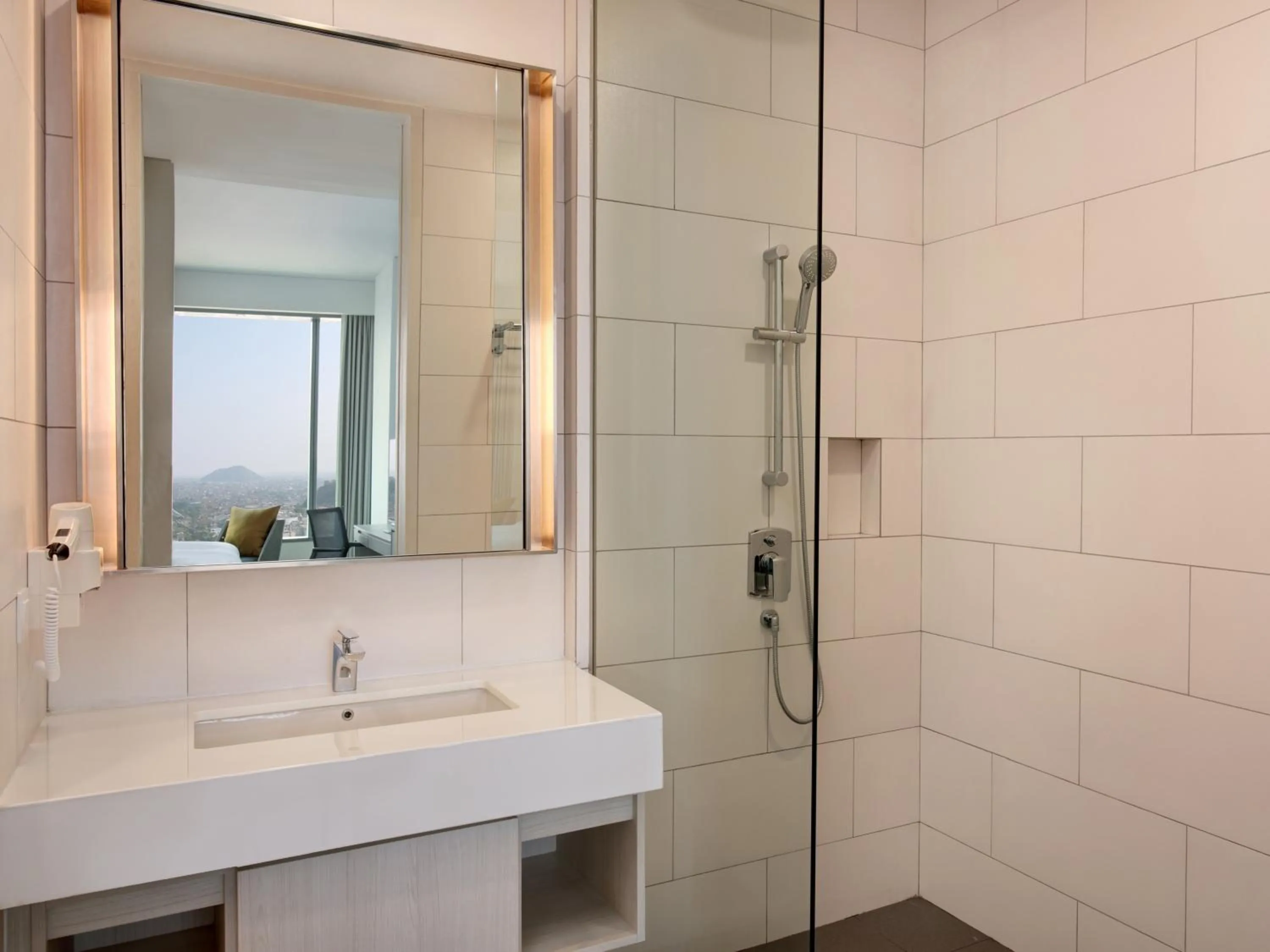 Bathroom in Grand Mercure Lampung