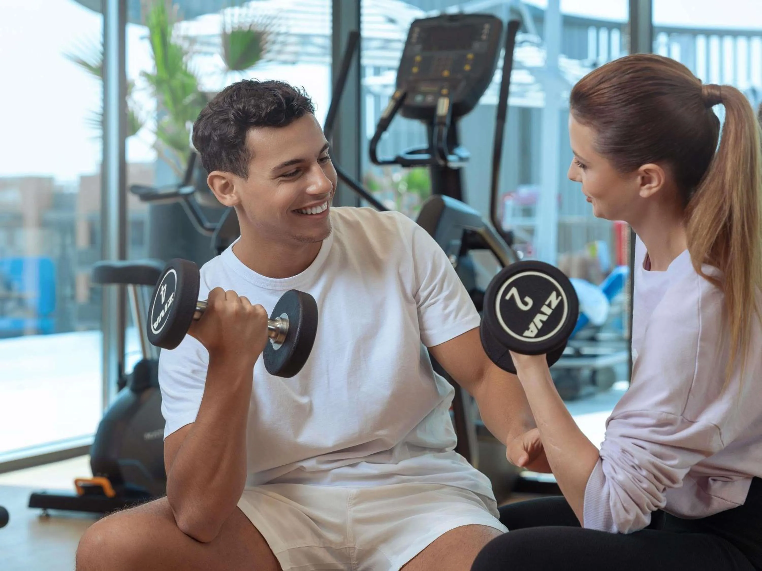 Fitness centre/facilities in Mercure Dubai Deira