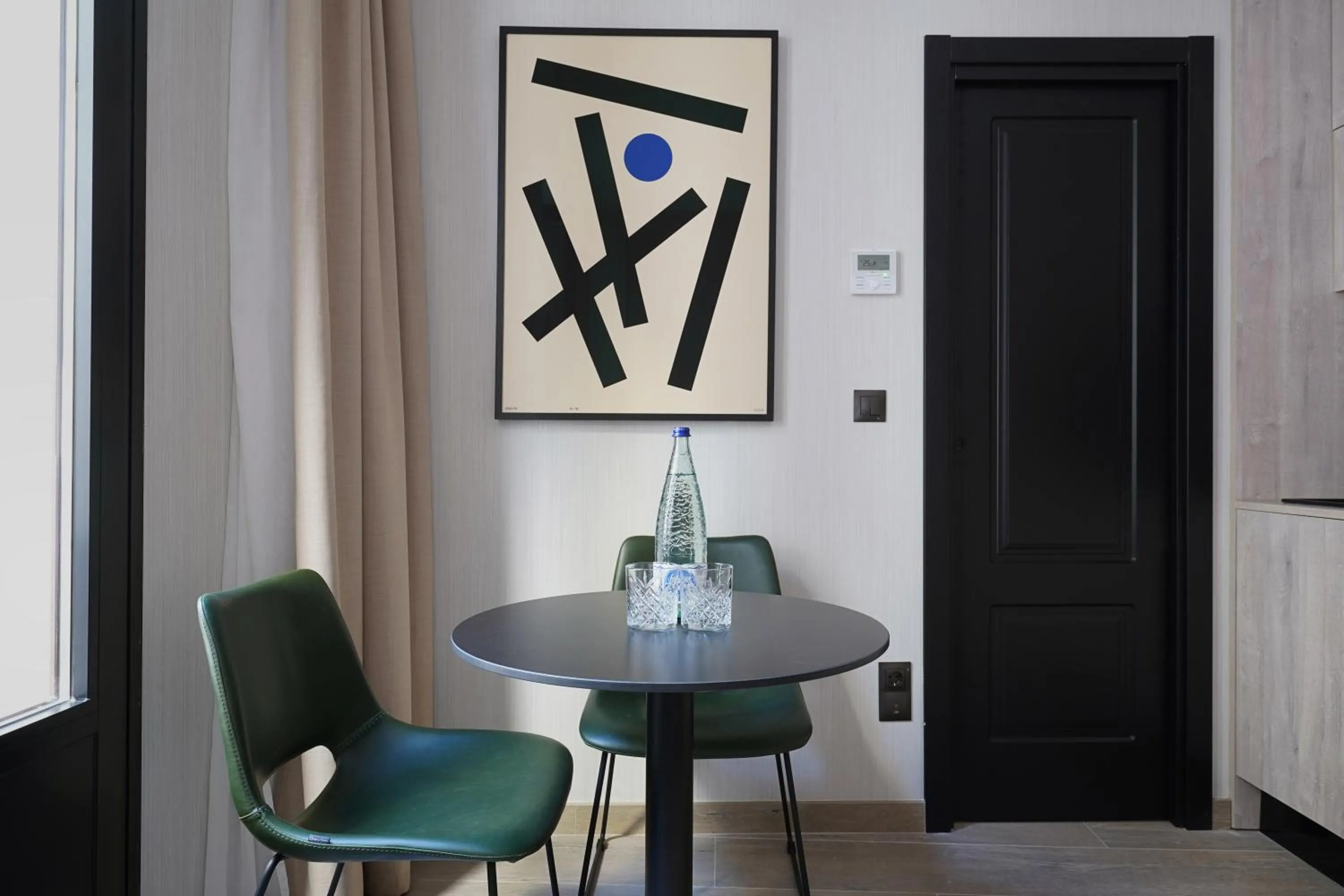 Dining area in Numa Madrid Luna