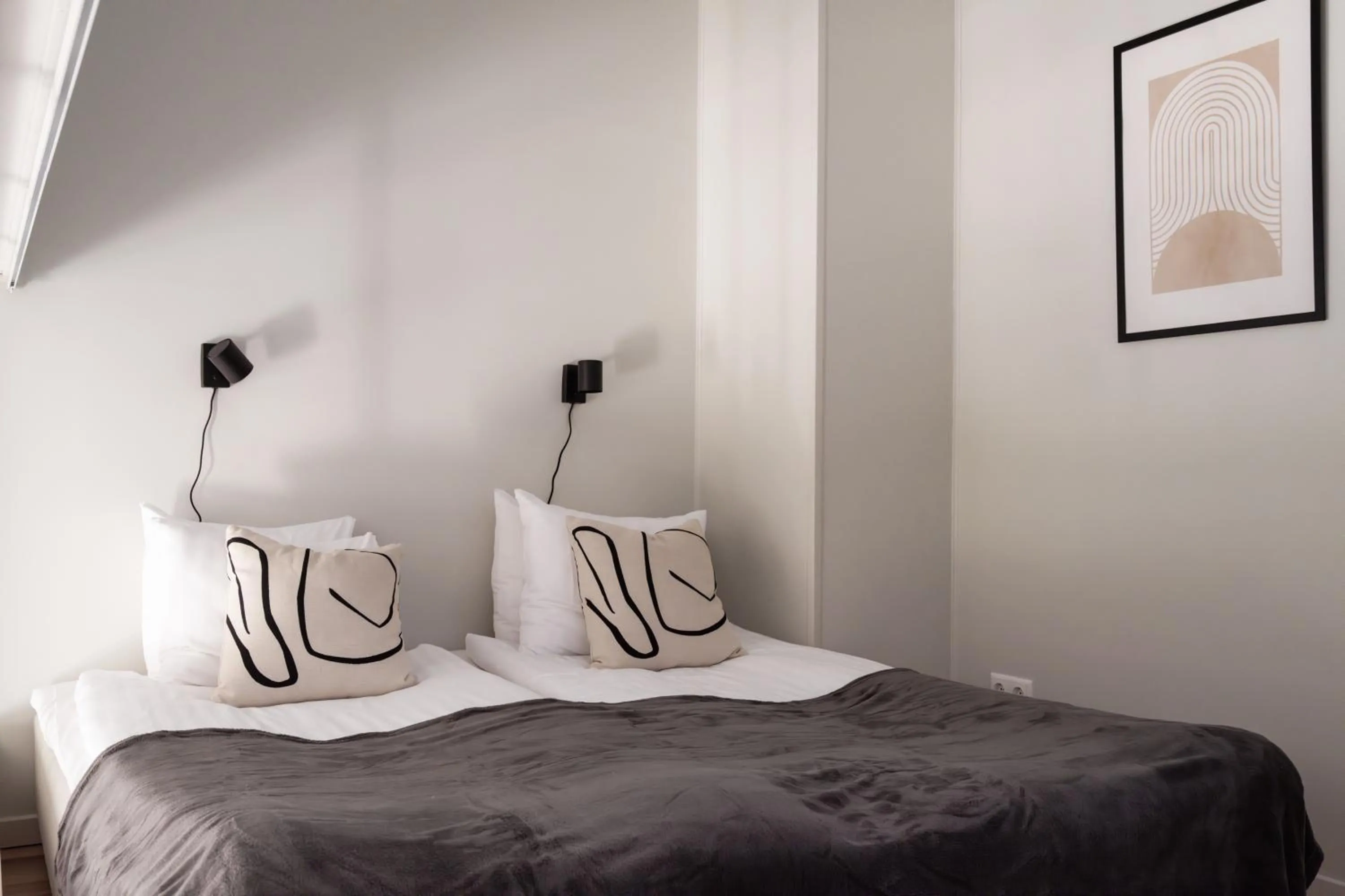 Bedroom, Bed in Waterfront Cabins