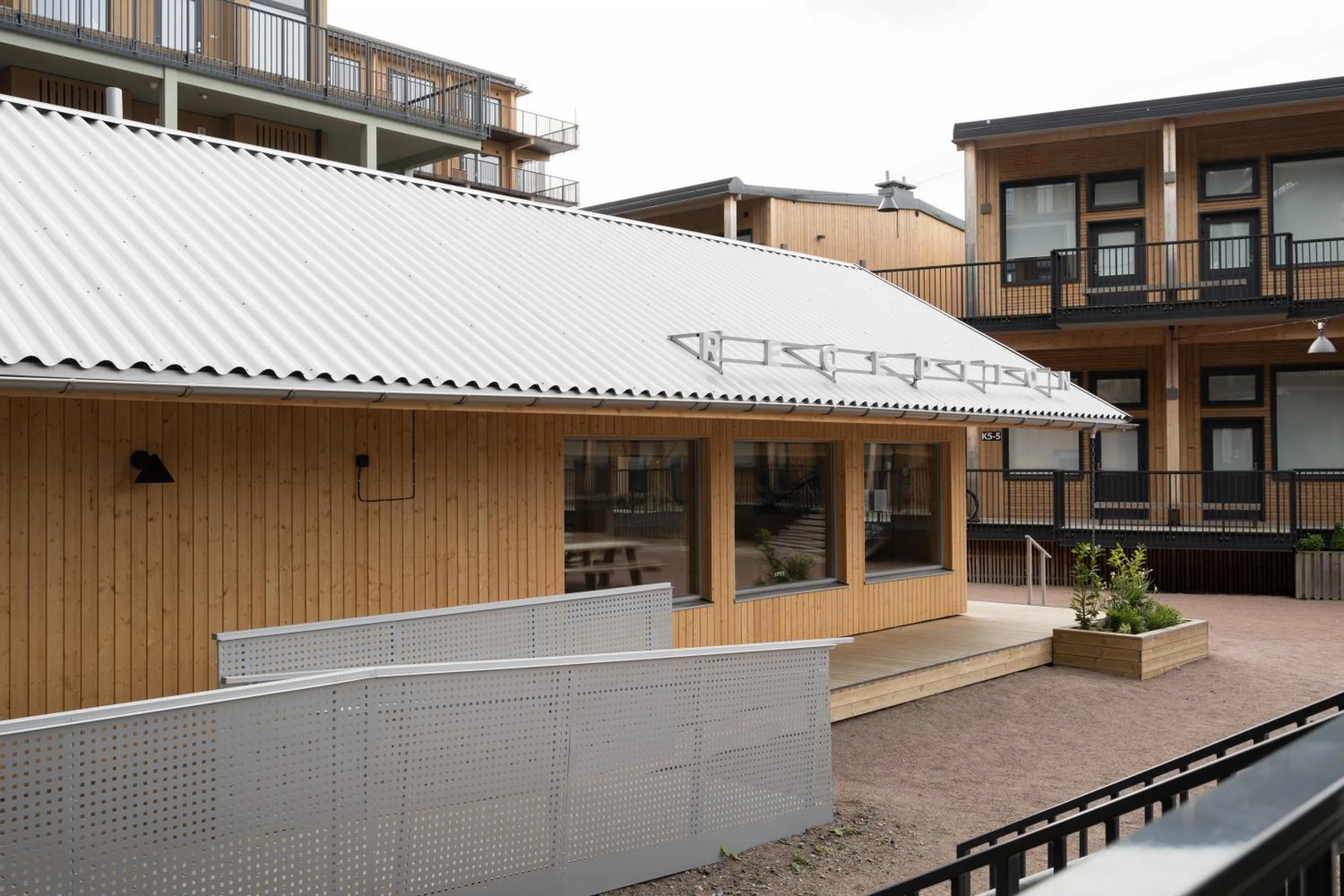 Lobby or reception in Waterfront Cabins