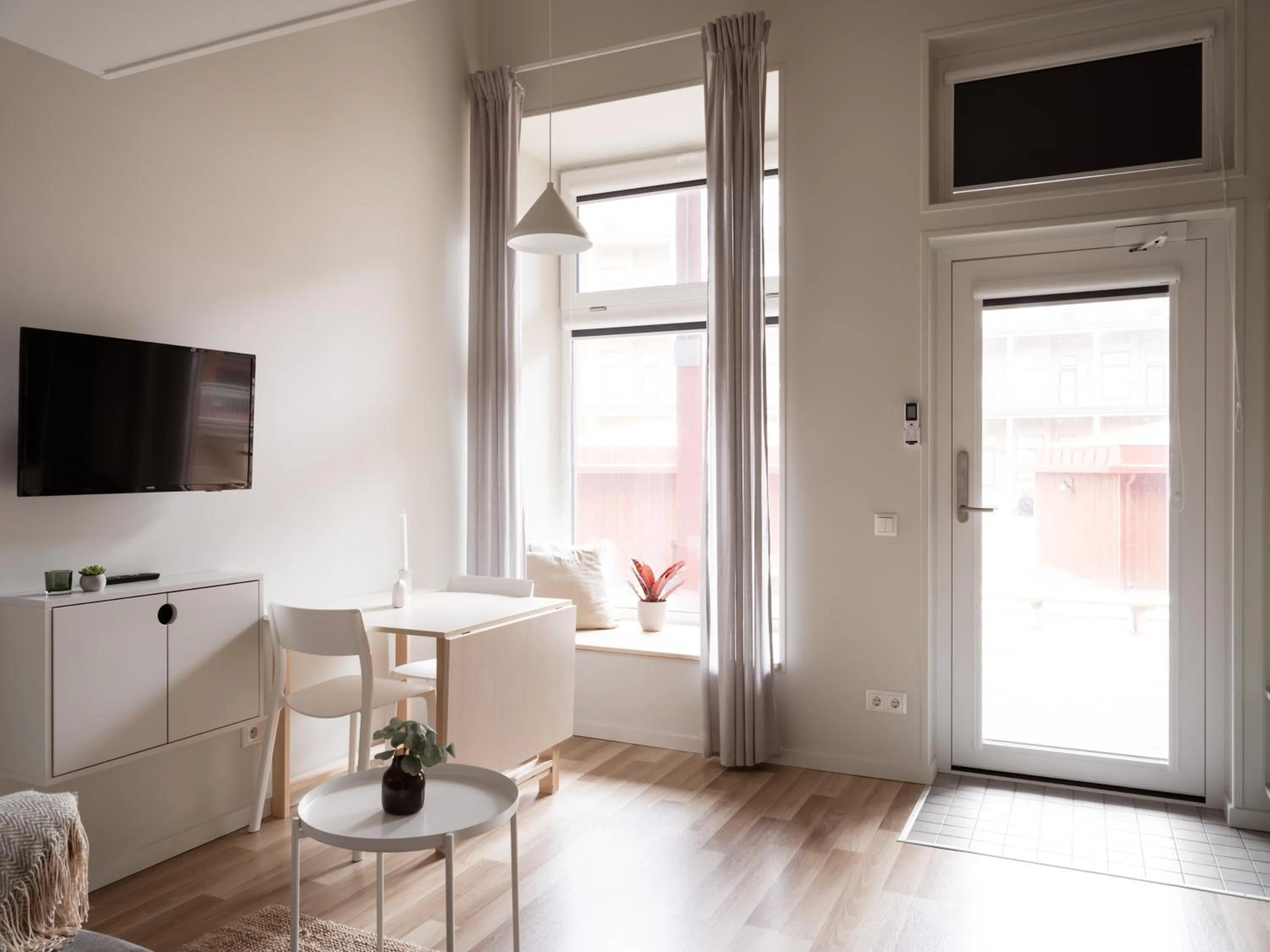 Dining area in Waterfront Cabins
