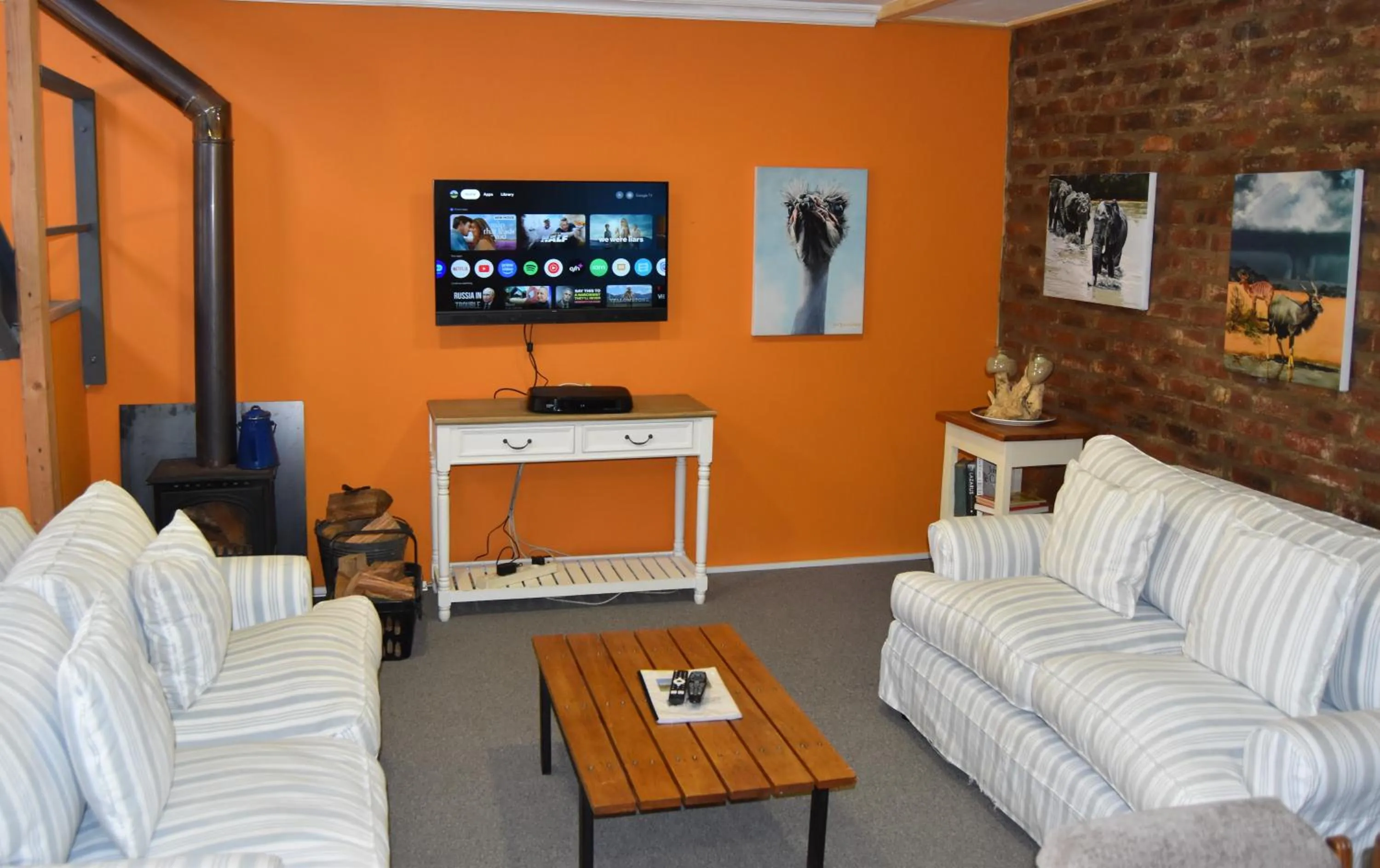 TV and multimedia in The Clarens Country House