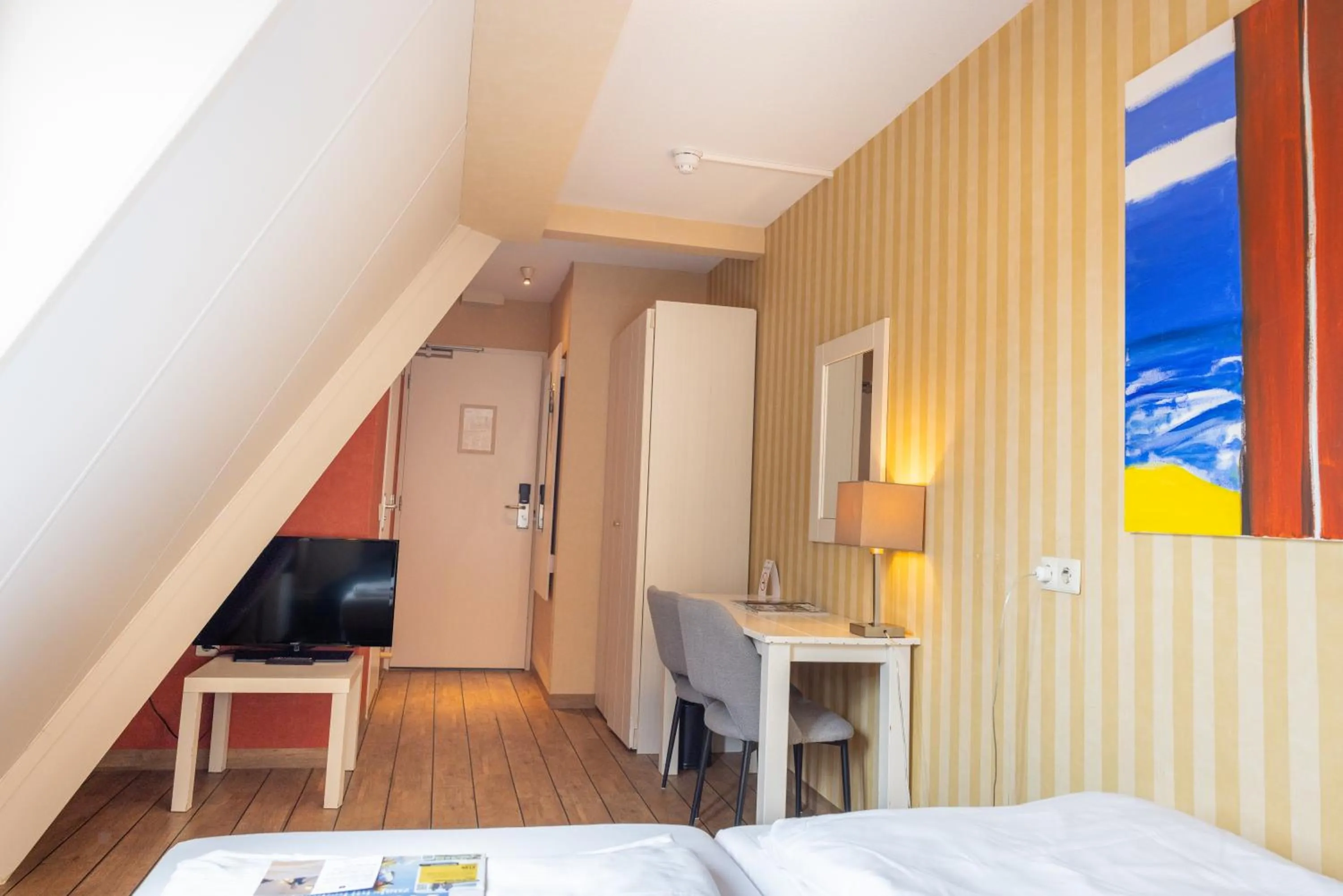 Bedroom, Bed in Fletcher Hotel - Restaurant de Cooghen