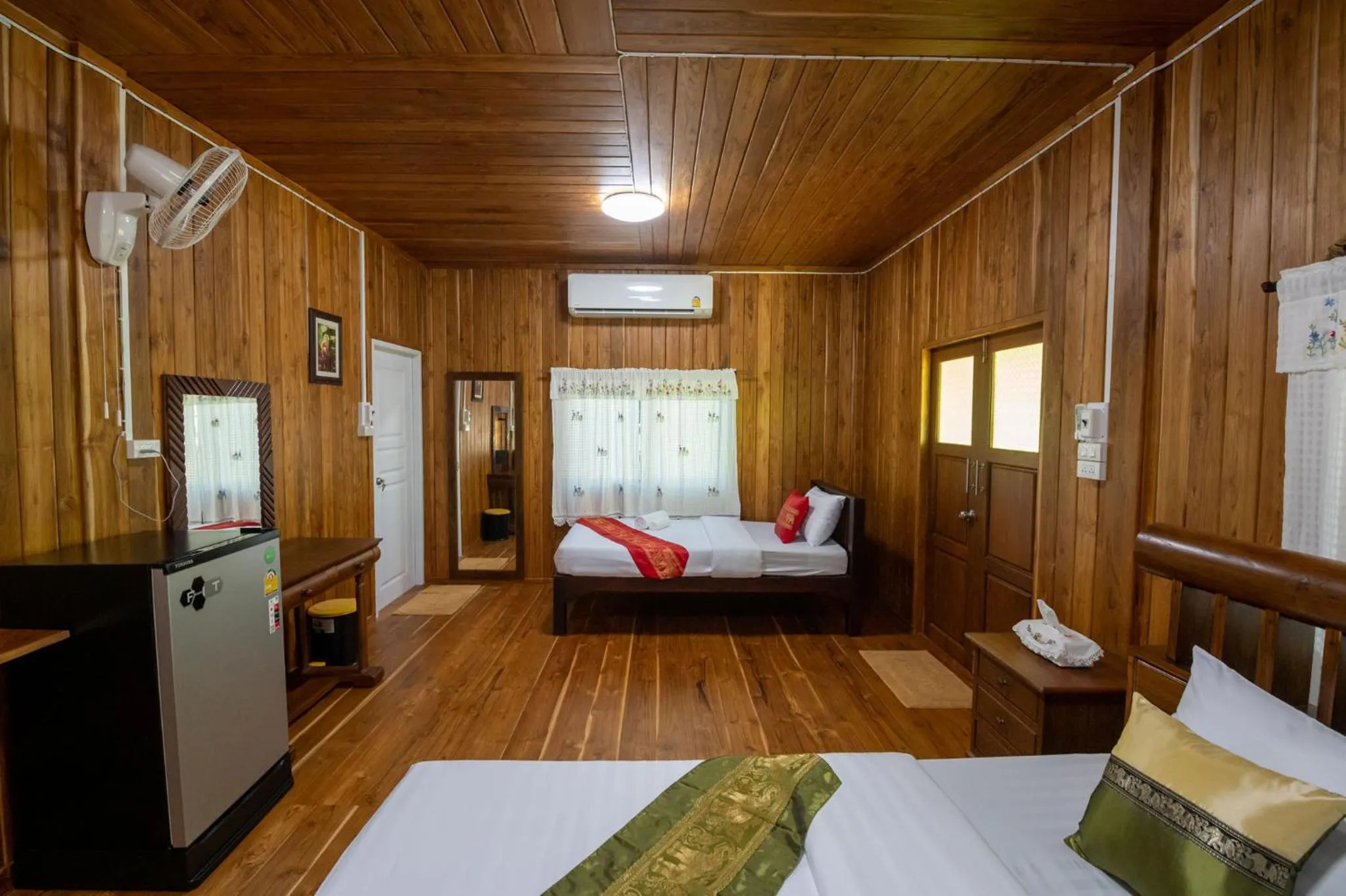 Photo of the whole room, Bed in Suk Sabai Homestay