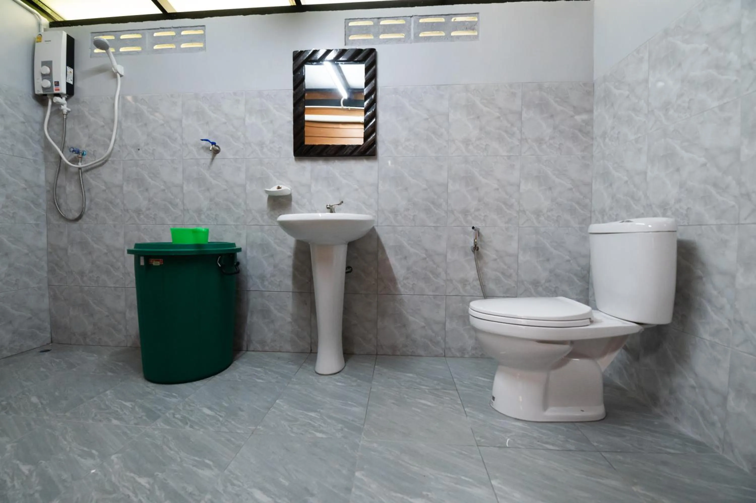 Bathroom in Suk Sabai Homestay