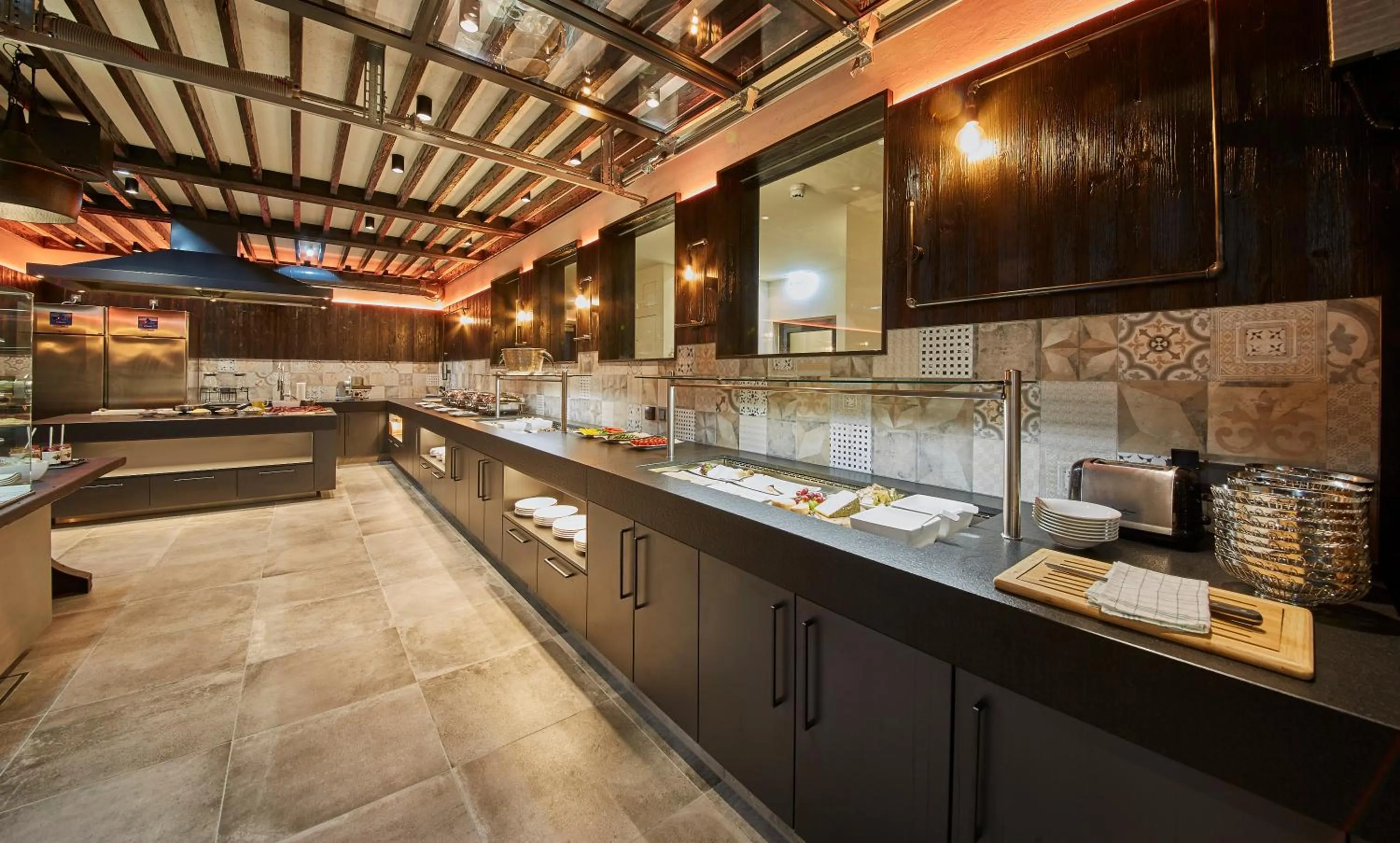 Breakfast in THOMSN Central Hotel & Appartements