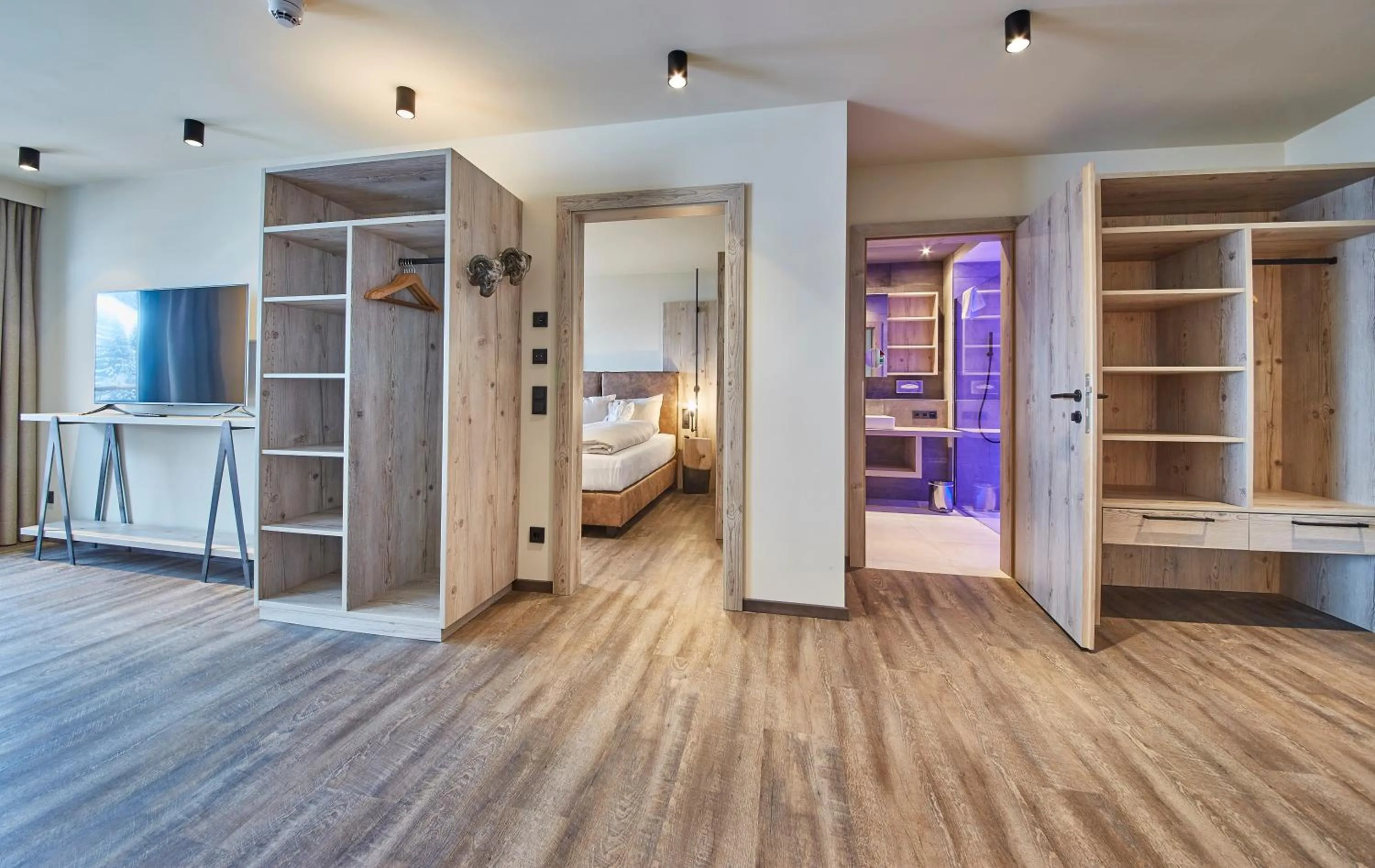 Photo of the whole room, Bed in THOMSN Central Hotel & Appartements