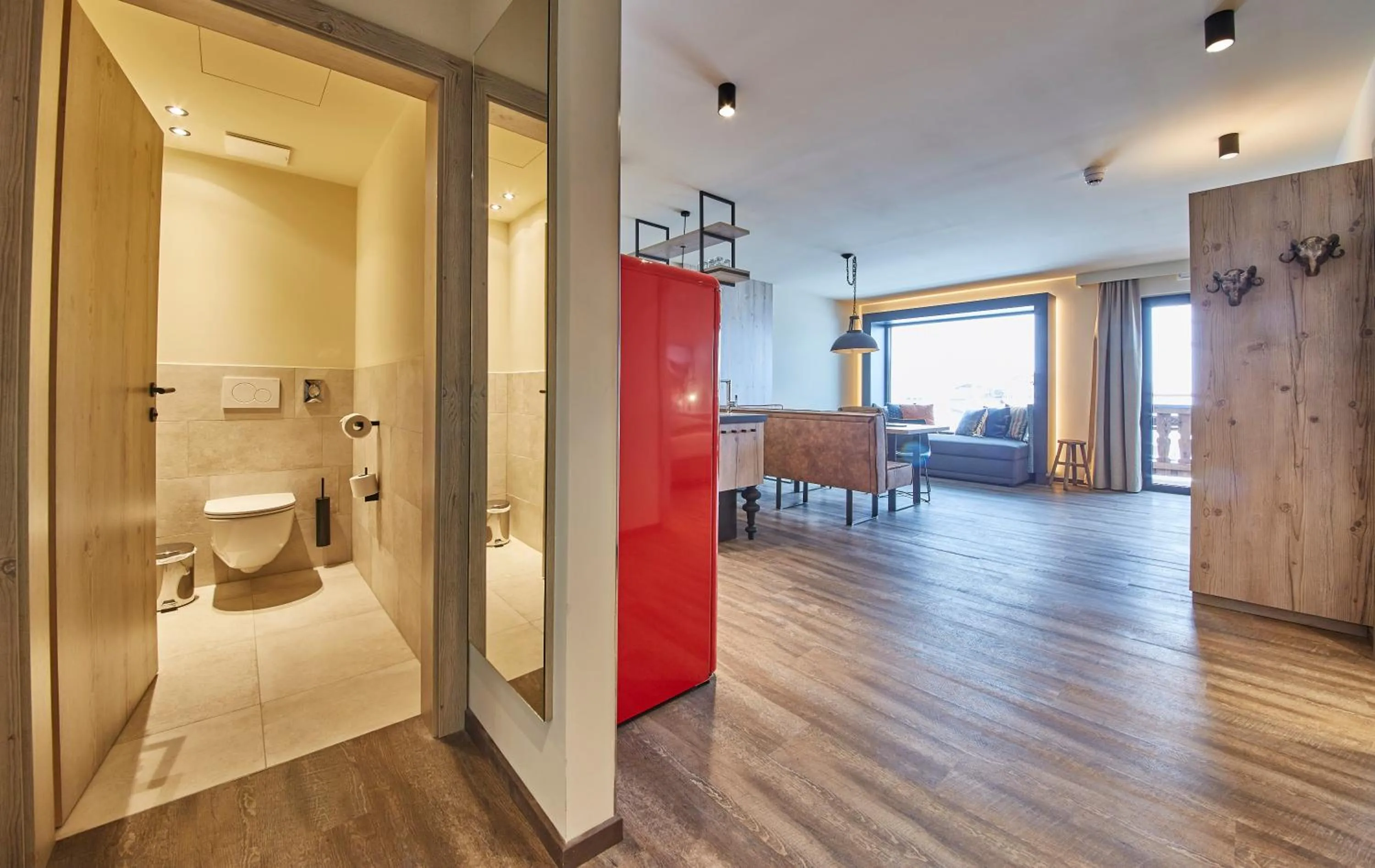 Photo of the whole room in THOMSN Central Hotel & Appartements