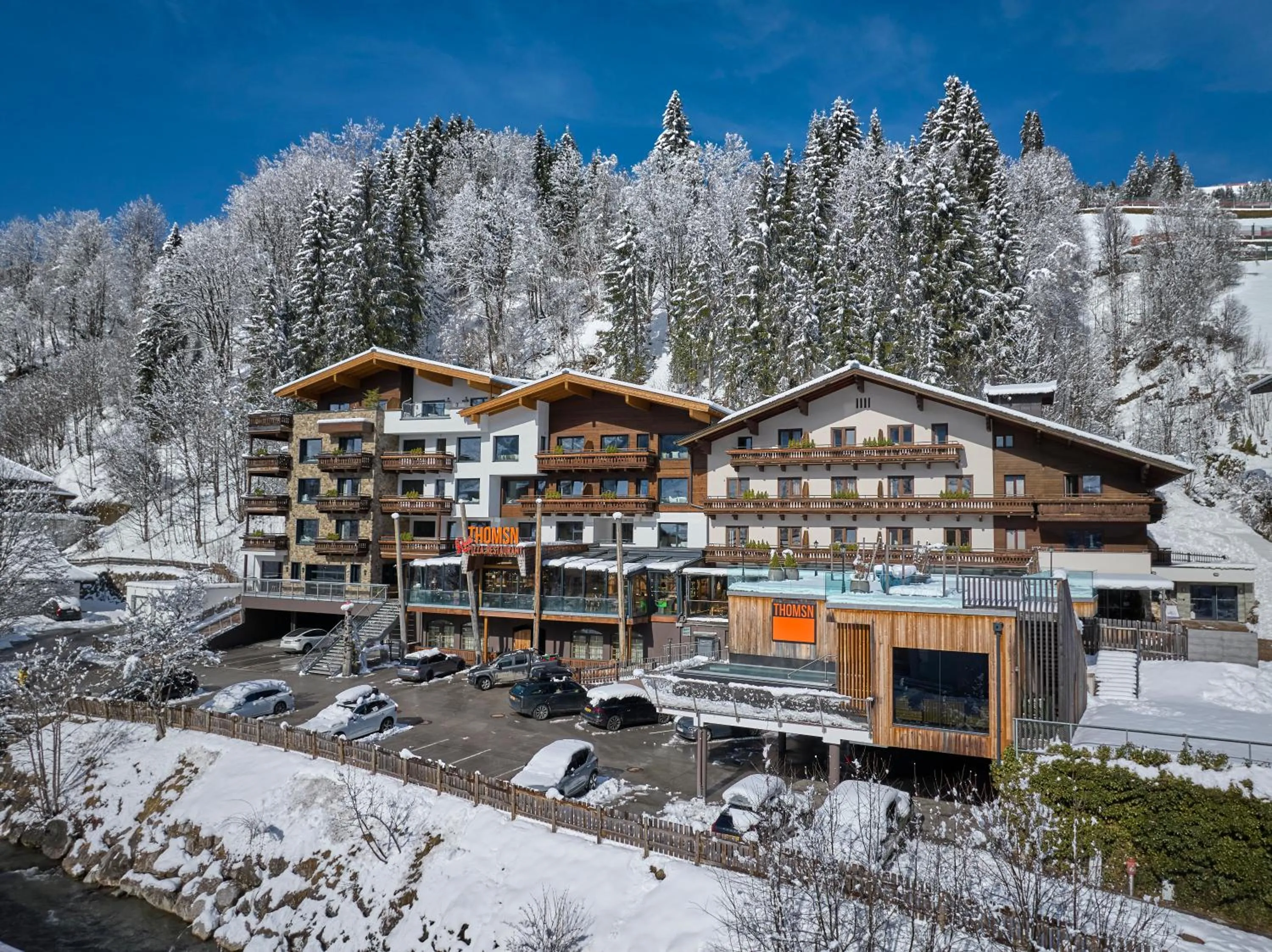 Property building in THOMSN Central Hotel & Appartements