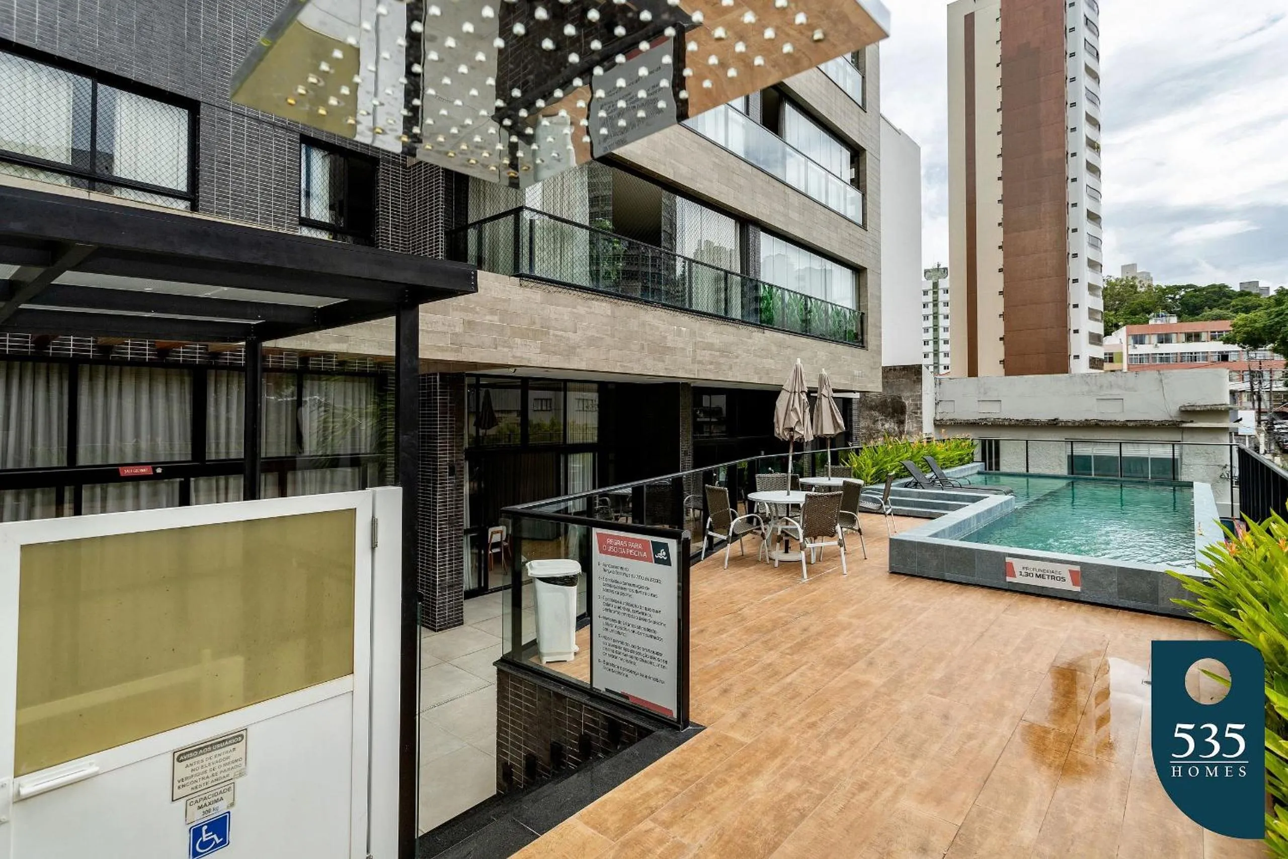 Swimming pool in Lindo e aconchegante com vista panorâmica na Barra