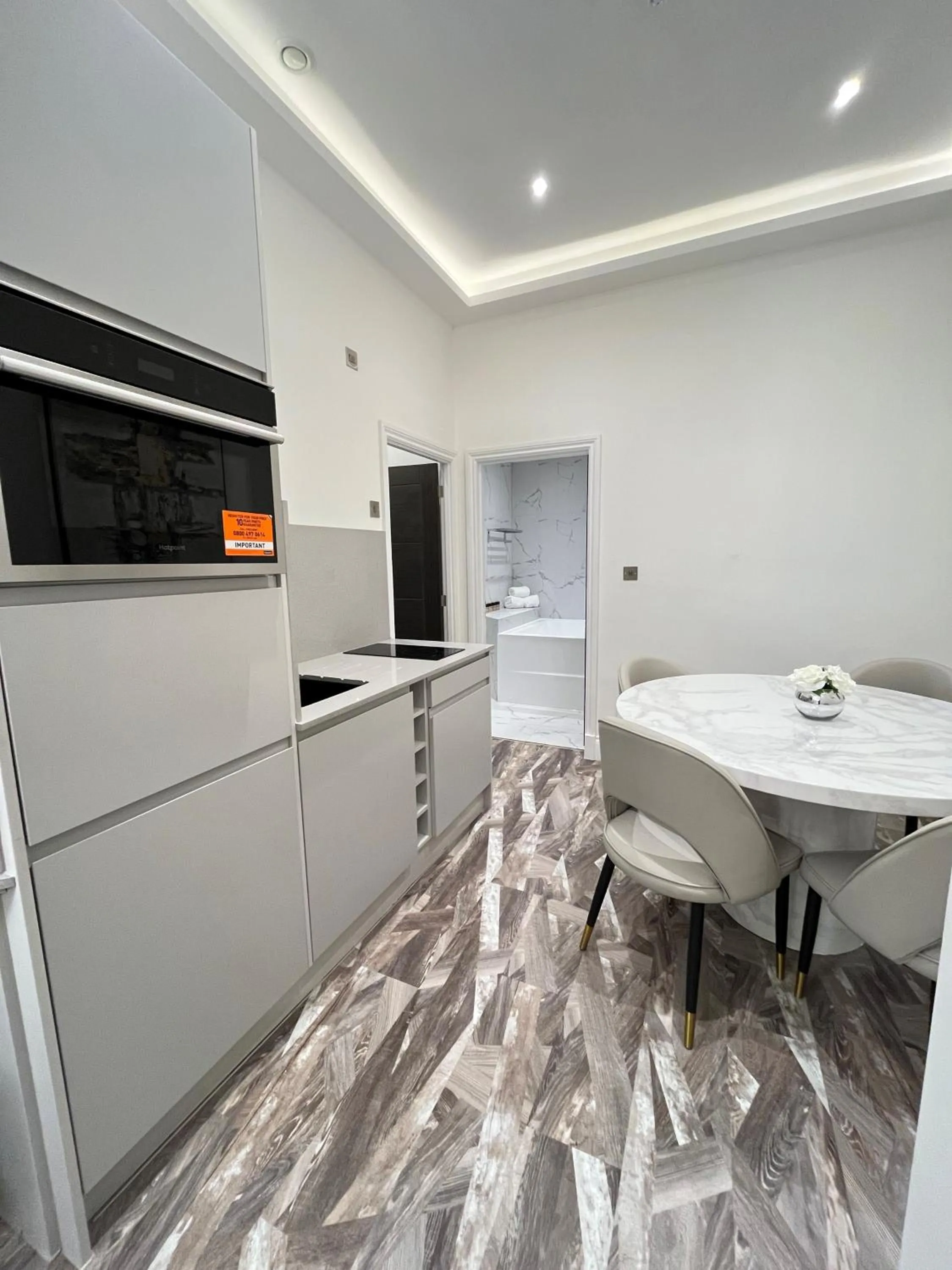 Kitchen or kitchenette in Philharmonic Hotel